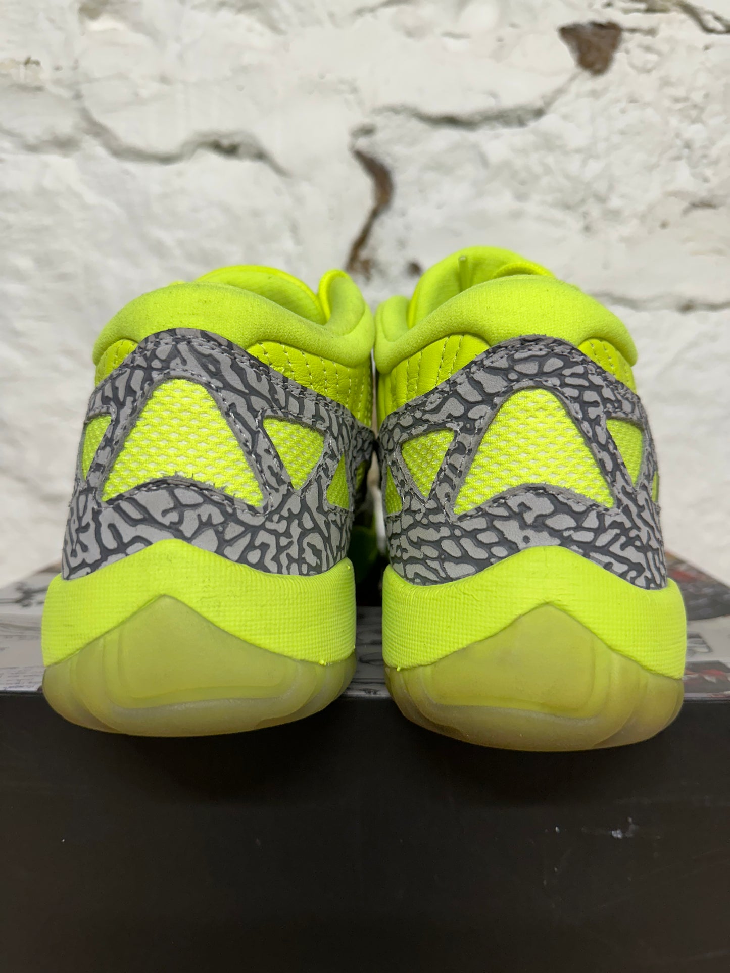 Air Jordan 11 Low IE Volt Sz 11