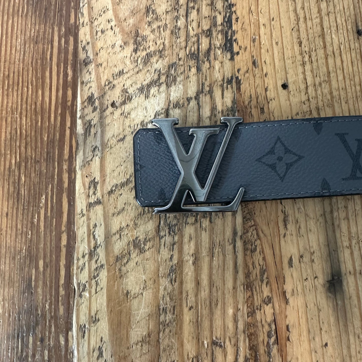 Louis Vuitton Grey Monogram Belt Sz (90/36) W/ Box