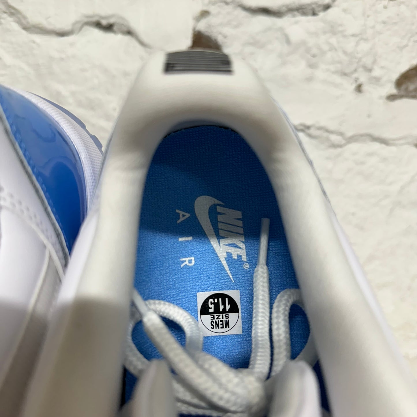 Air Jordan 11 Low University Blue (2026) Sz 11.5