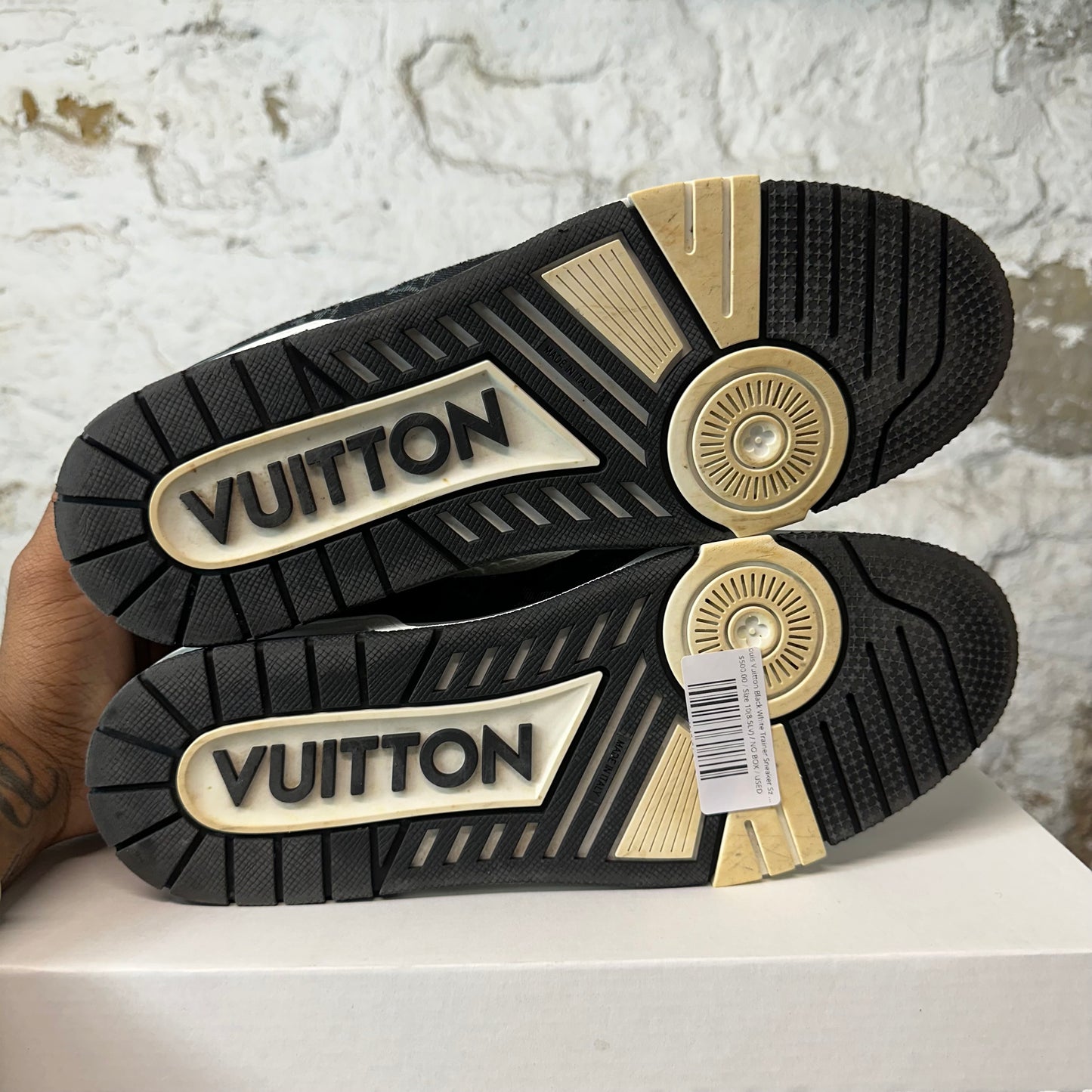 Louis Vuitton Black White Trainer Sneaker Sz 10 (8.5LV)