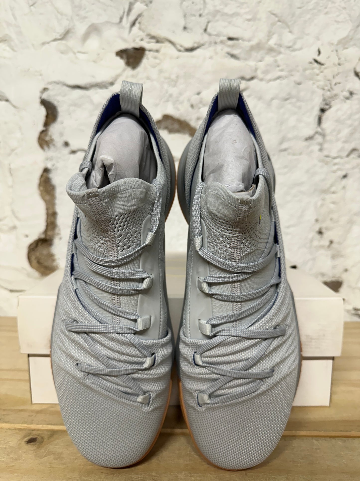 Under Armour Curry 5 Grey Gum Sz 10.5 DS