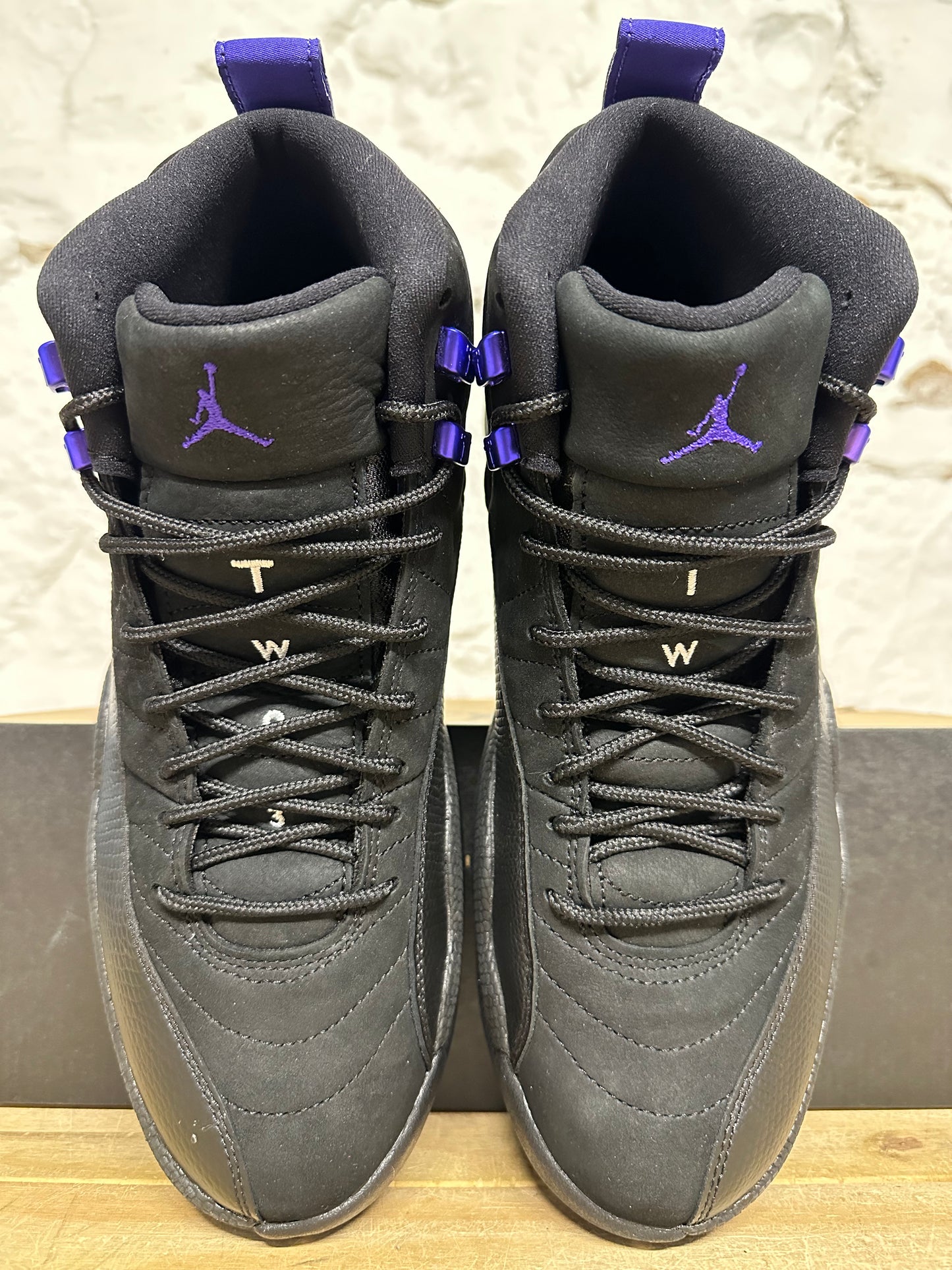 Air Jordan 12 Dark Concord Sz 9.5