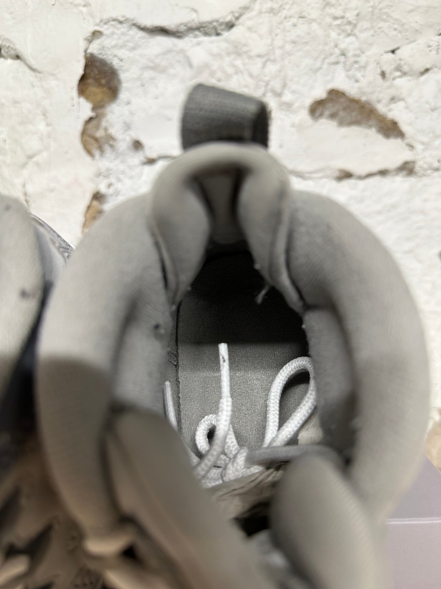 Air Jordan 9 Cool Grey Sz 5Y