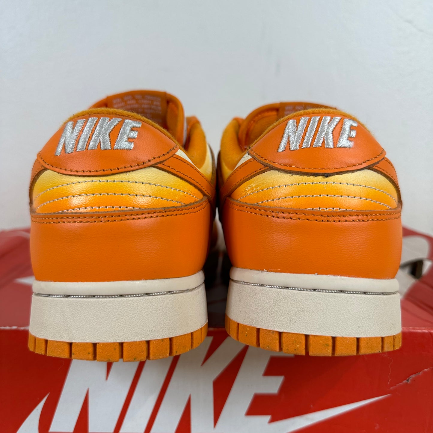 Nike Dunk Low Magma Orange Sz 10 (11.5W)