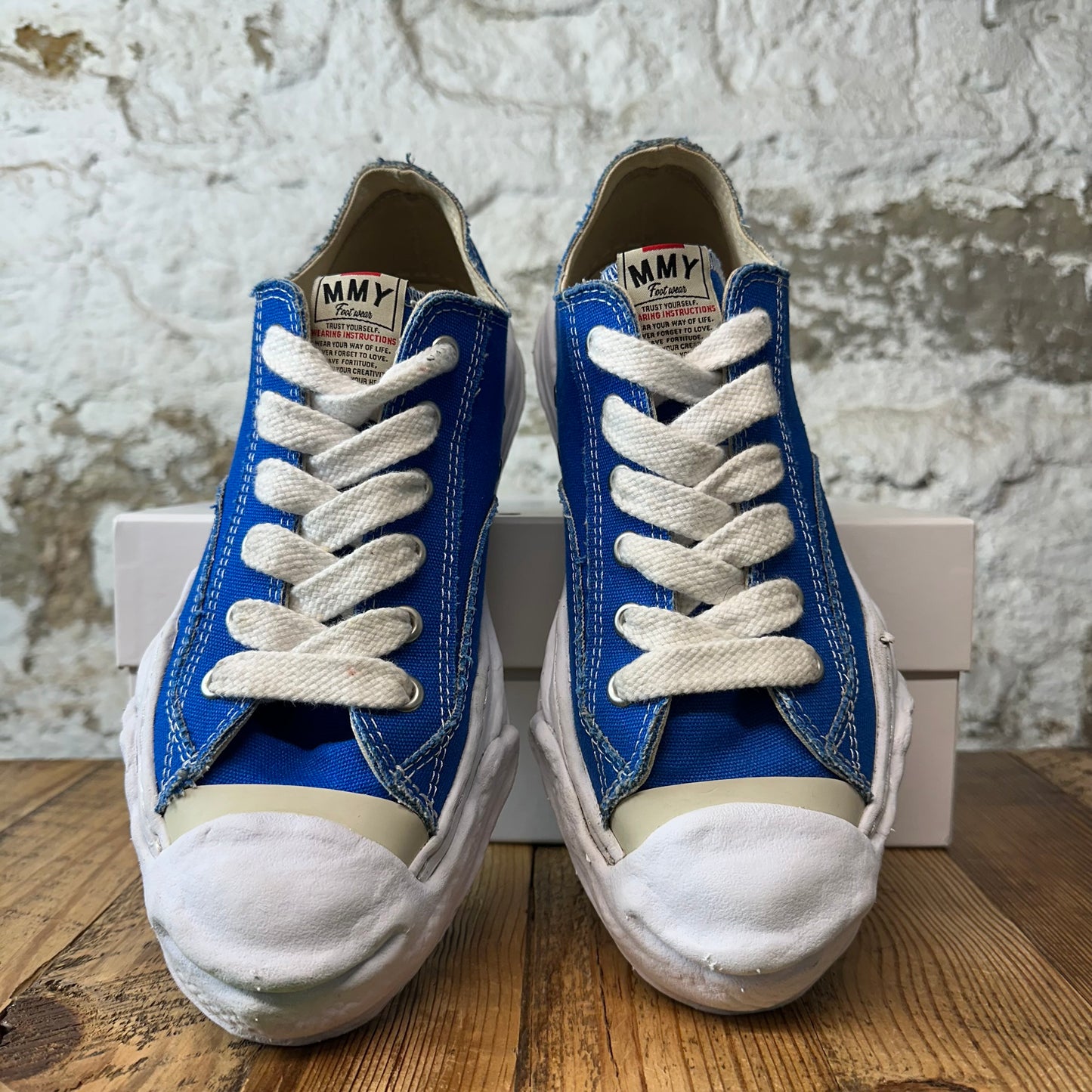 Maison Mihara Blue White Hank Sneaker Sz 11 (44)