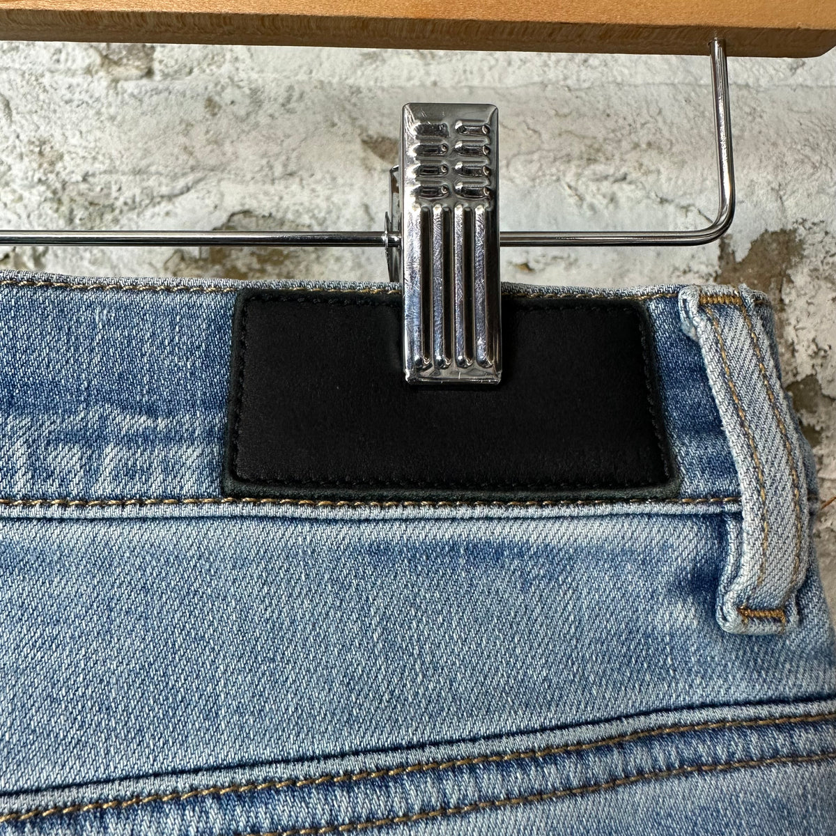 Amiri MX1 Black Paisley Blue Denim Jeans Sz 30