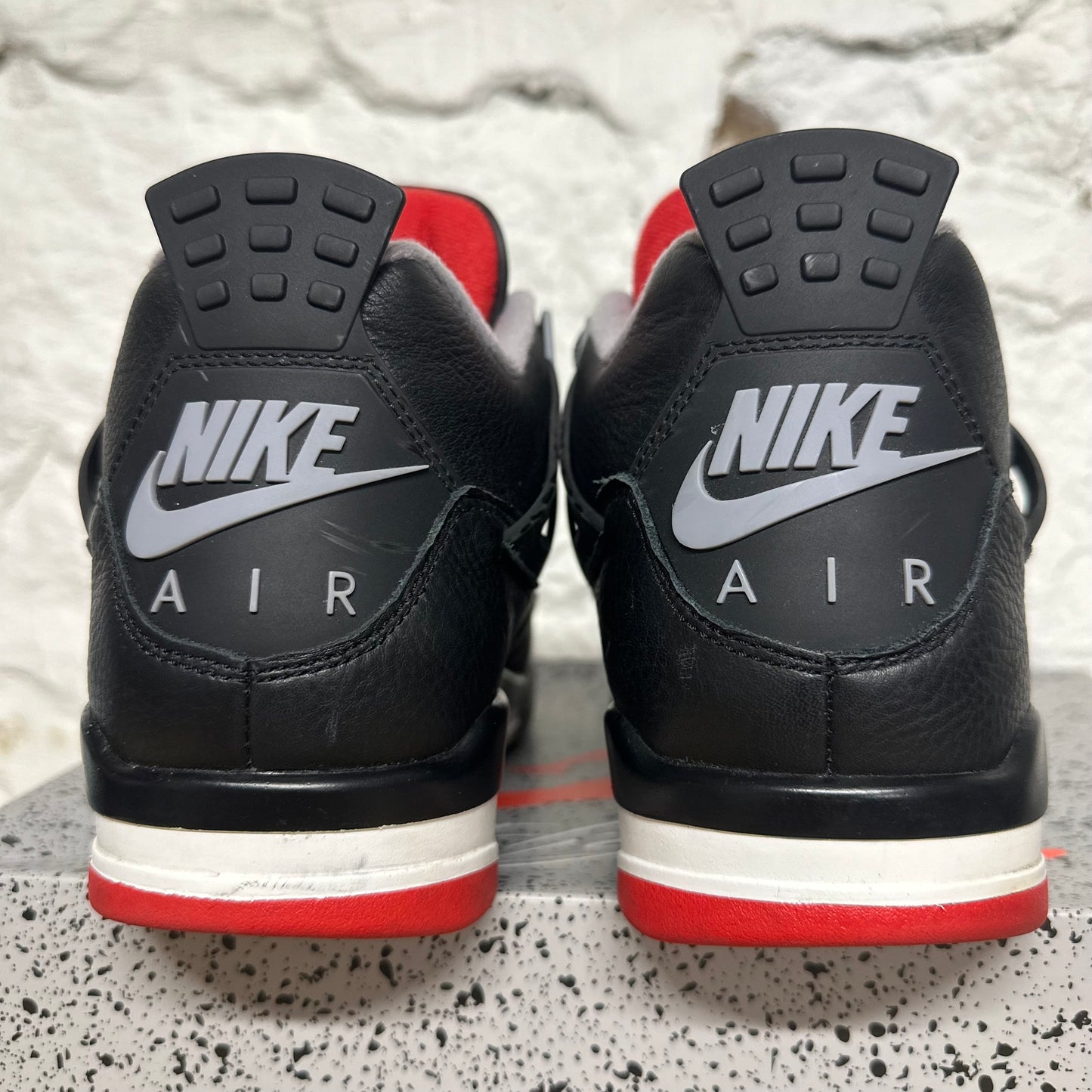 Air Jordan 4 Bred Reimagined Sz 10.5