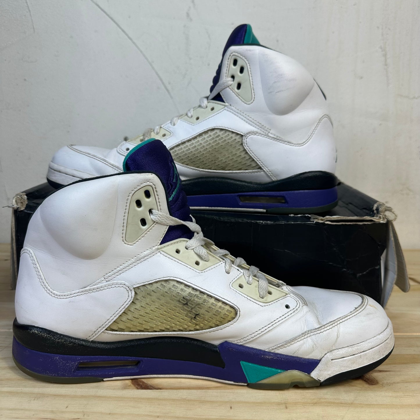 Air Jordan 5 Grape Sz 13