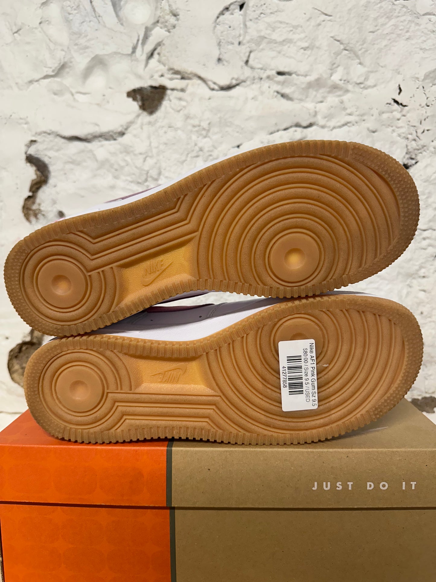 Nike Air Force 1 Pink Gum Sz 9.5