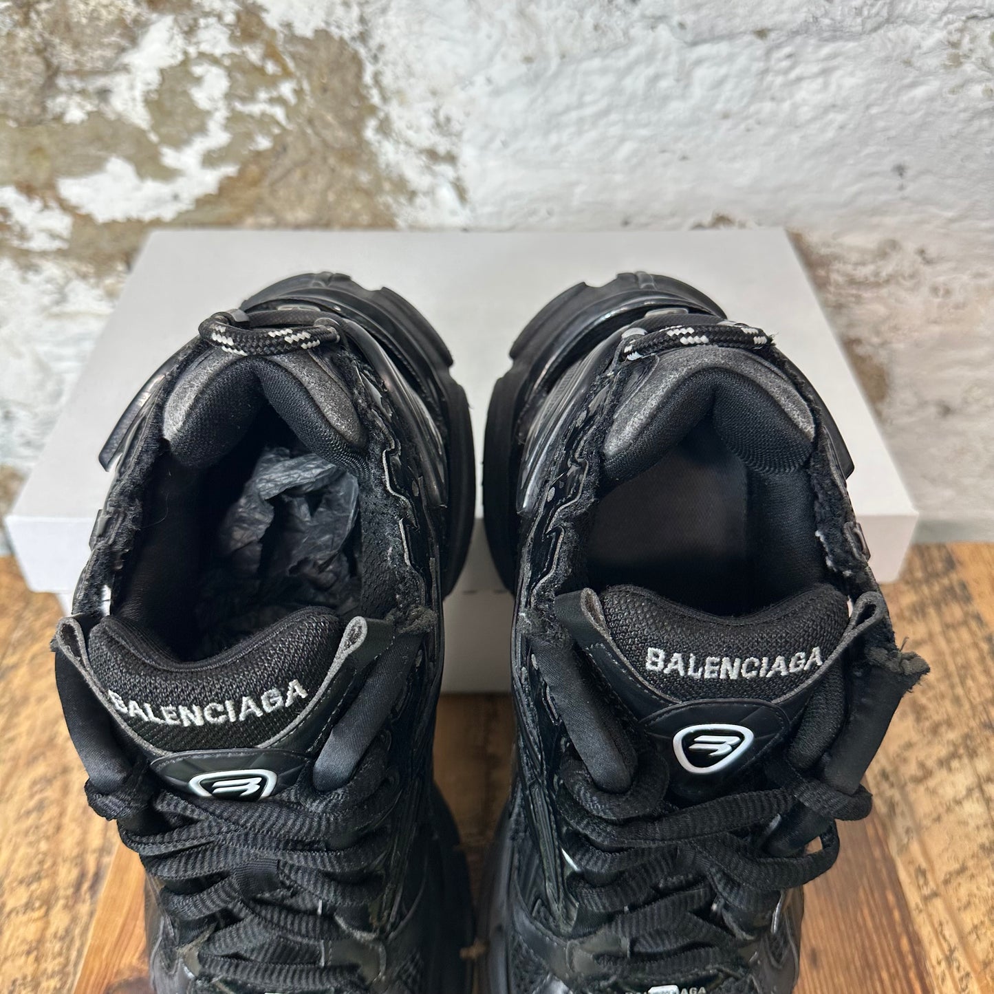Balenciaga Runner Triple Black Sneaker Sz 8 (41)