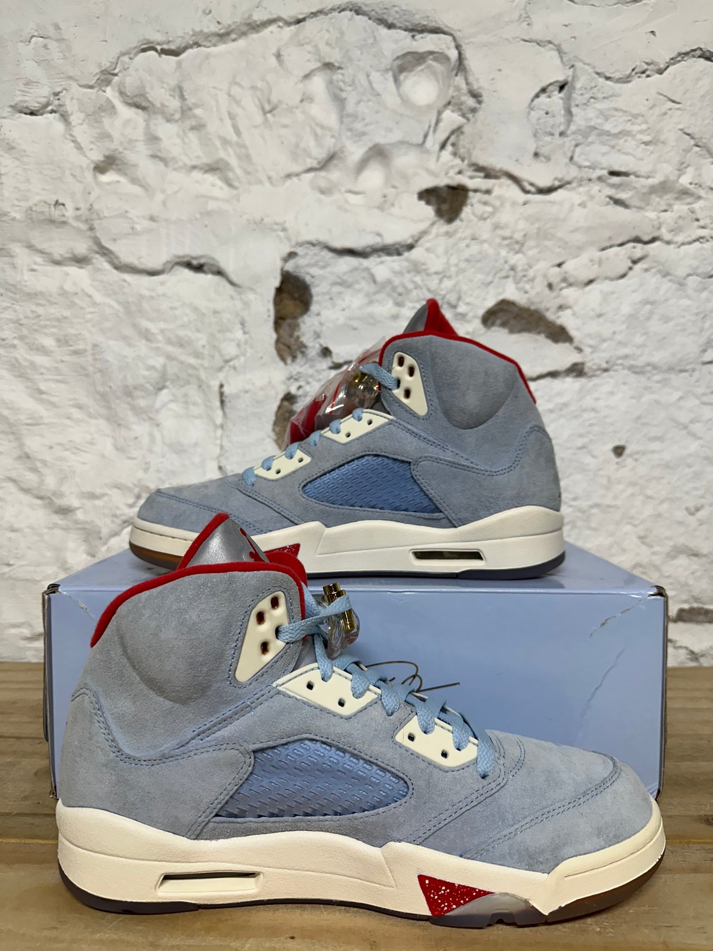Air Jordan 5 Trophy Room Ice Blue Sz 9 DS