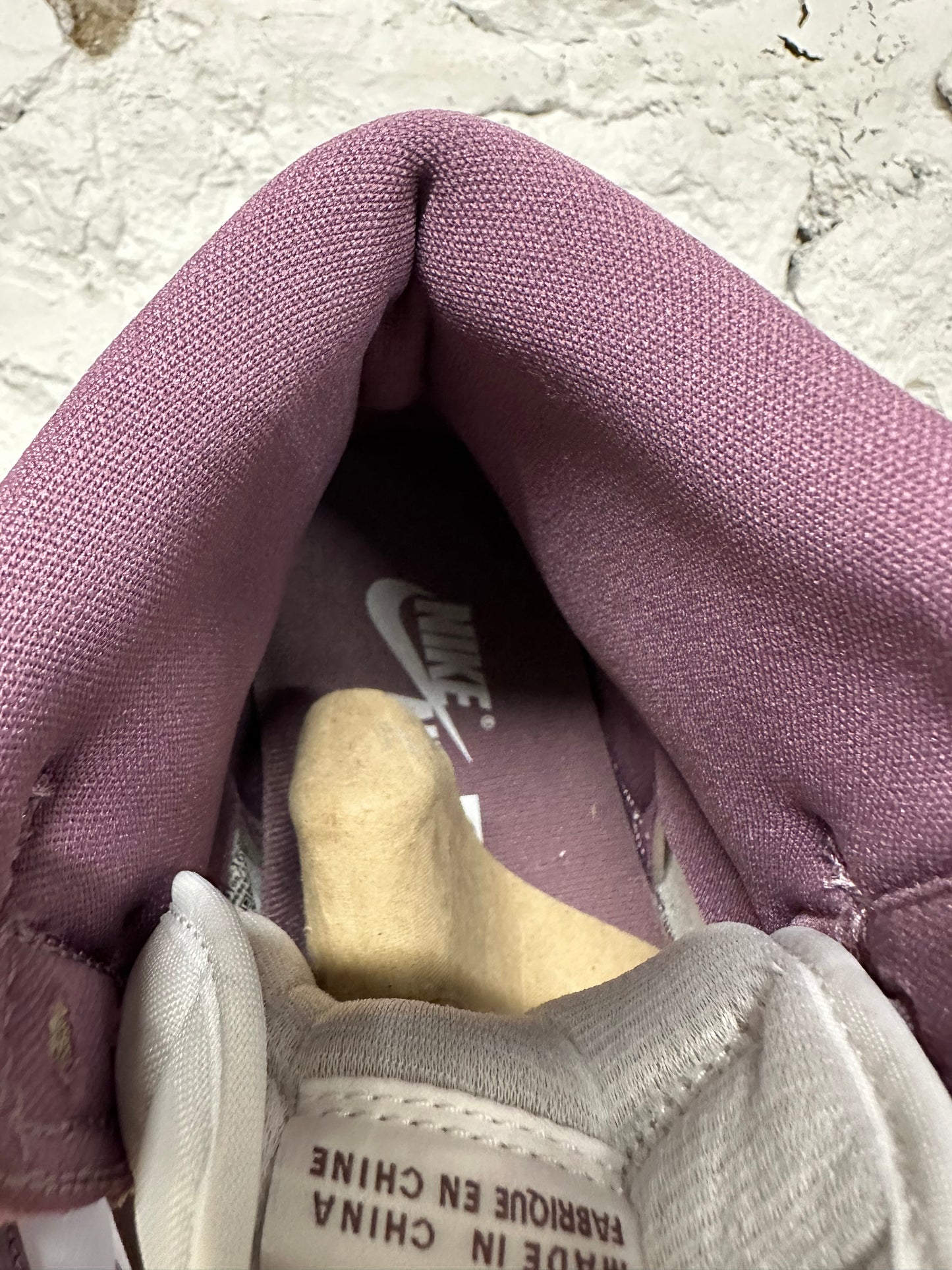 Air Jordan 1 Mauve Sz 10