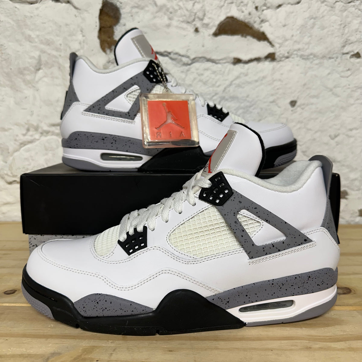 Air Jordan 4 White Cement (2012) Sz 10 DS
