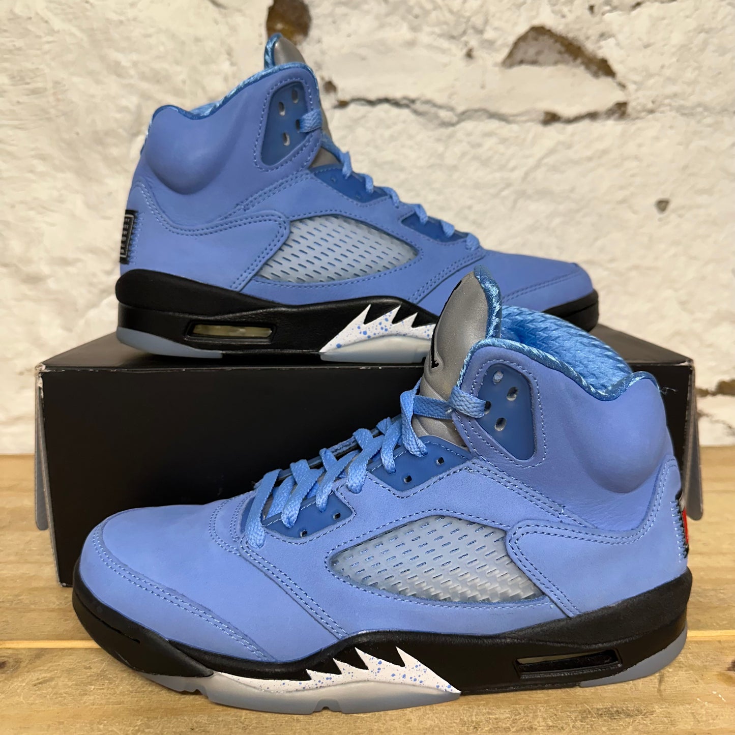 Air Jordan 5 UNC University Blue Sz 8