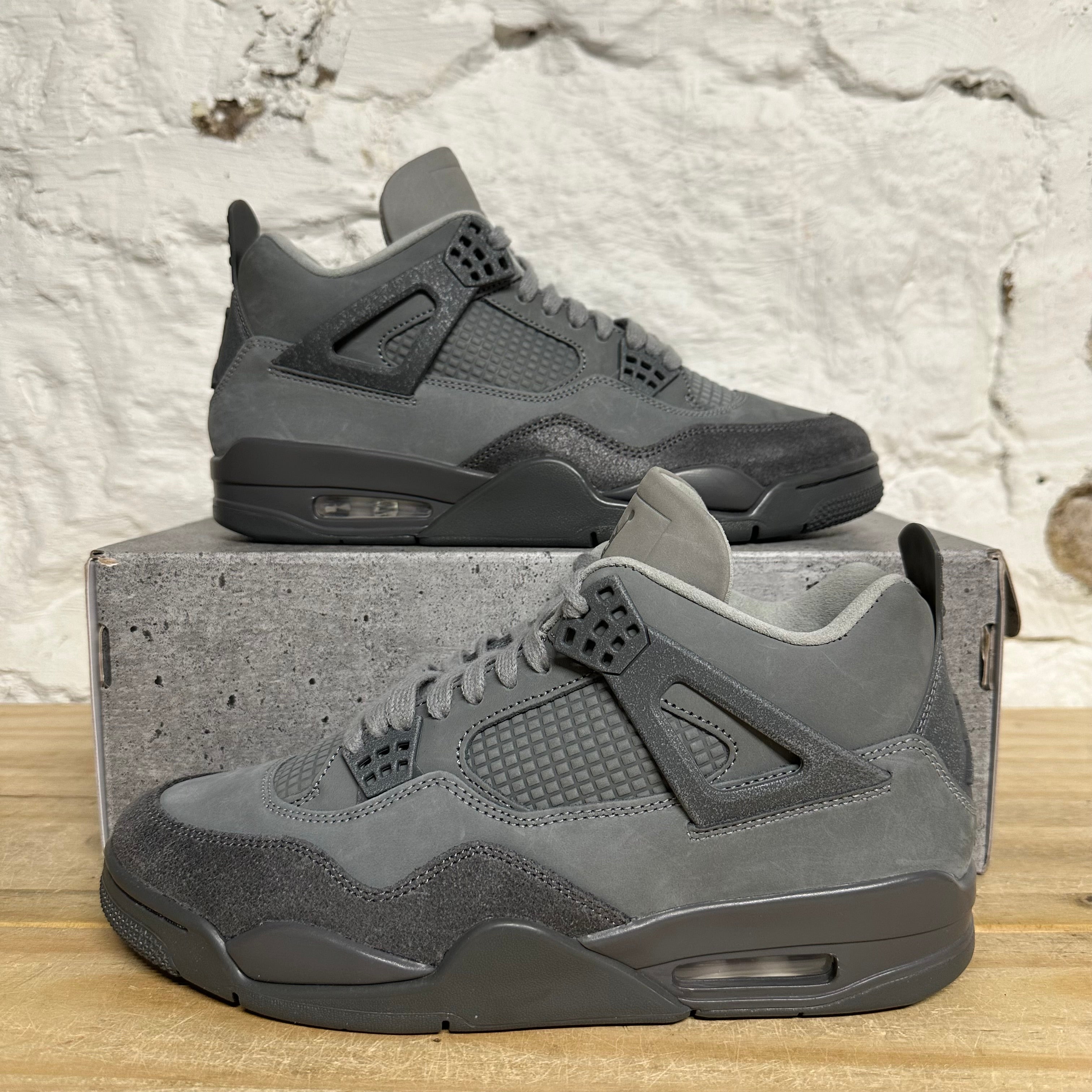 Air Jordan 4 Wet Cement Sz 10