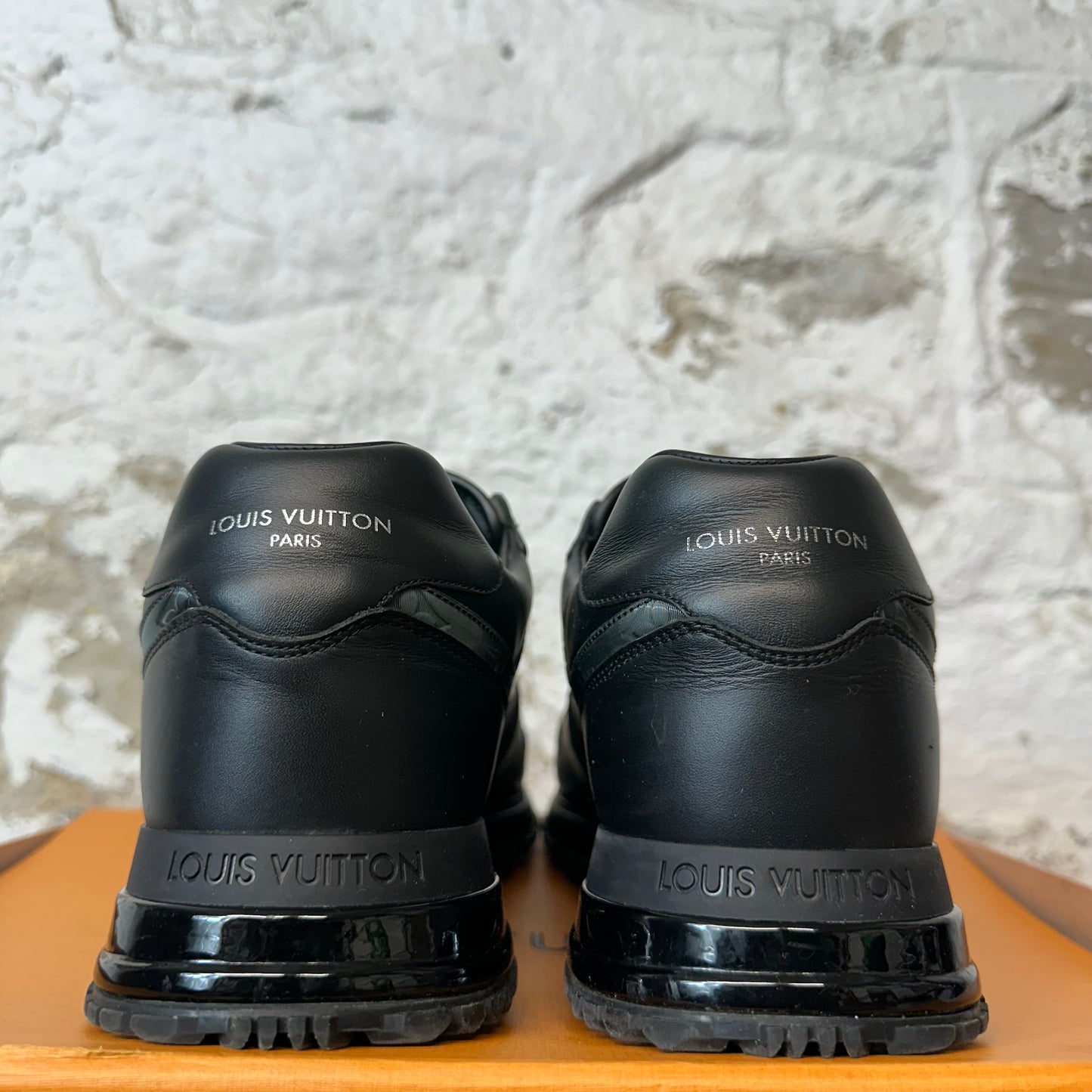 Louis Vuitton Grey 3M Monogram Black Runaway Sneaker Sz 10 (8.5LV)