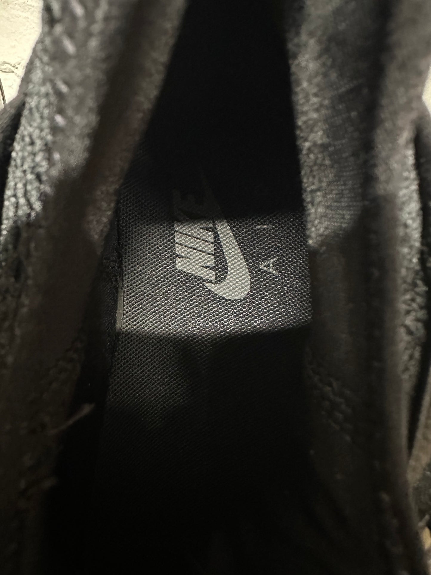 Nike Air Max 270 Bowfin Triple Black Sz 10.5