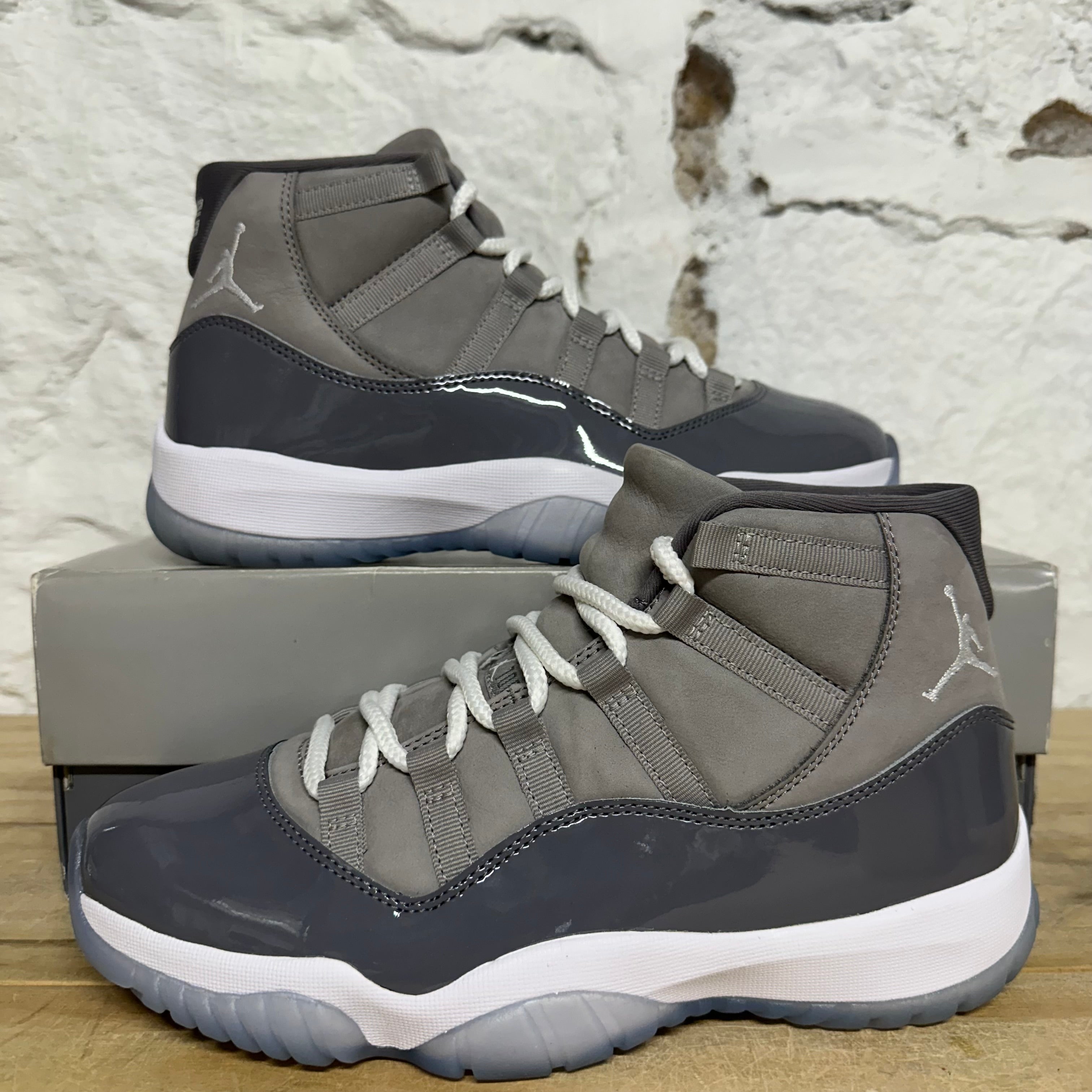 Air Jordan 11 High Cool Grey Sz 8.5 DS