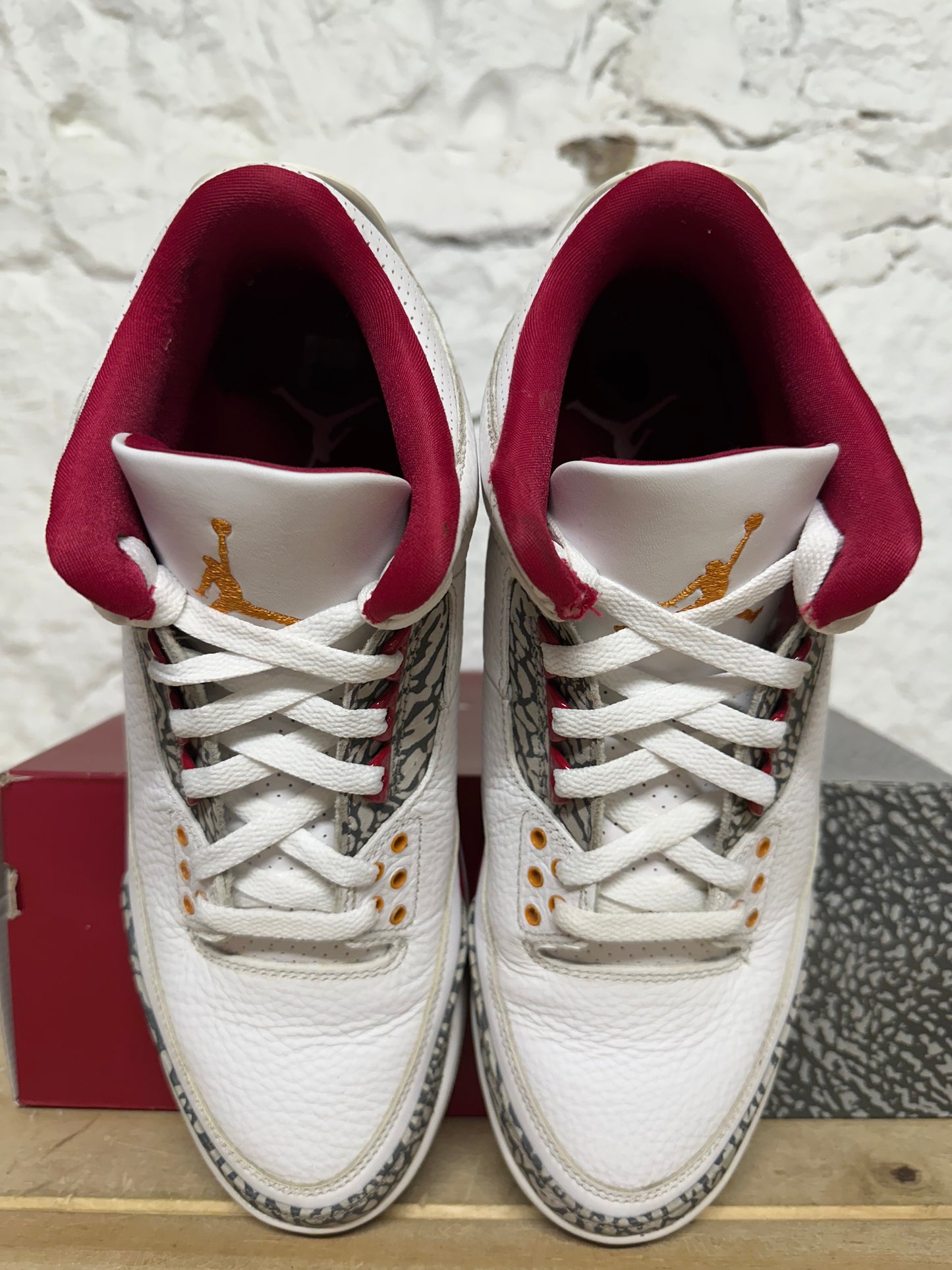 Air Jordan 3 Cardinal Sz 10.5