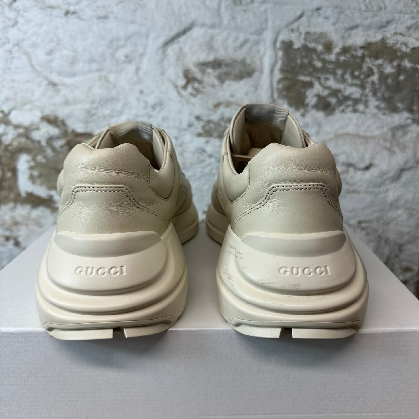 Gucci Rhyton Vintage Logo Cream Sneaker Sz 9