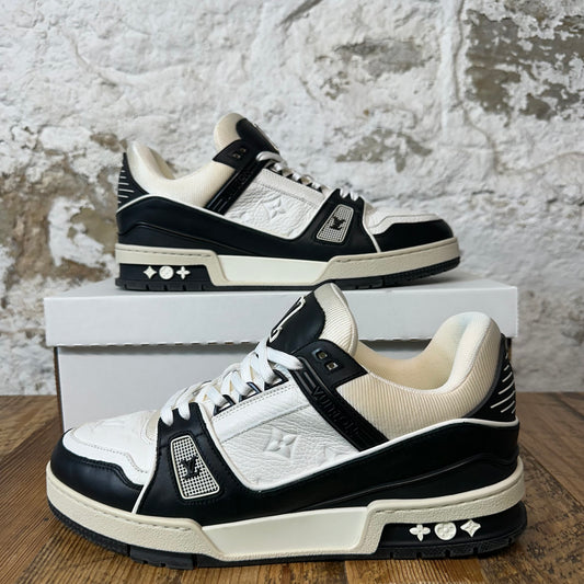 Louis Vuitton Black White Trainer Sz 9 (7.5LV) No Box