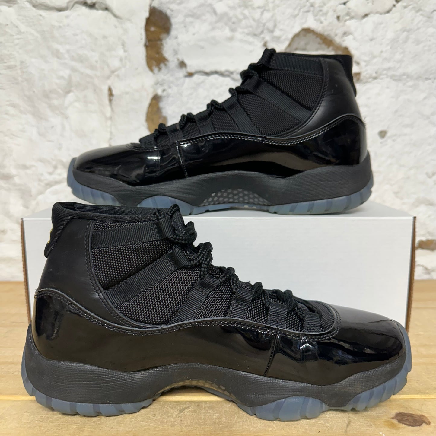 Air Jordan 11 High Gamma Blue (2025) Sz 9