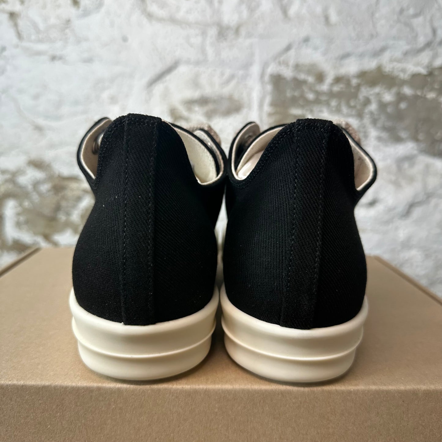 Rick Owens Jumbo Lace Black Milk Sneaker DS