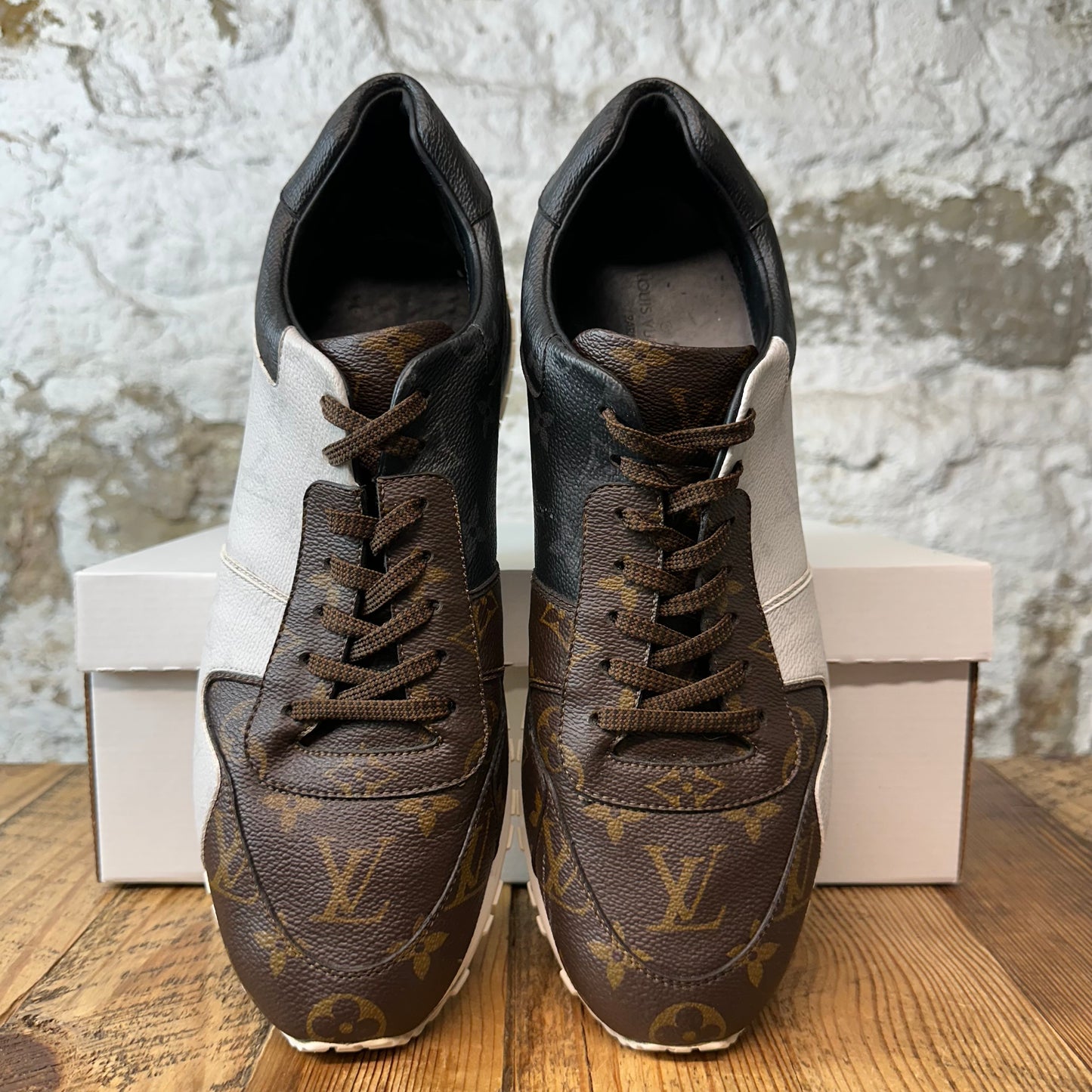 Louis Vuitton Multi Monogram Runaway Sneaker Sz 11.5 (10LV)