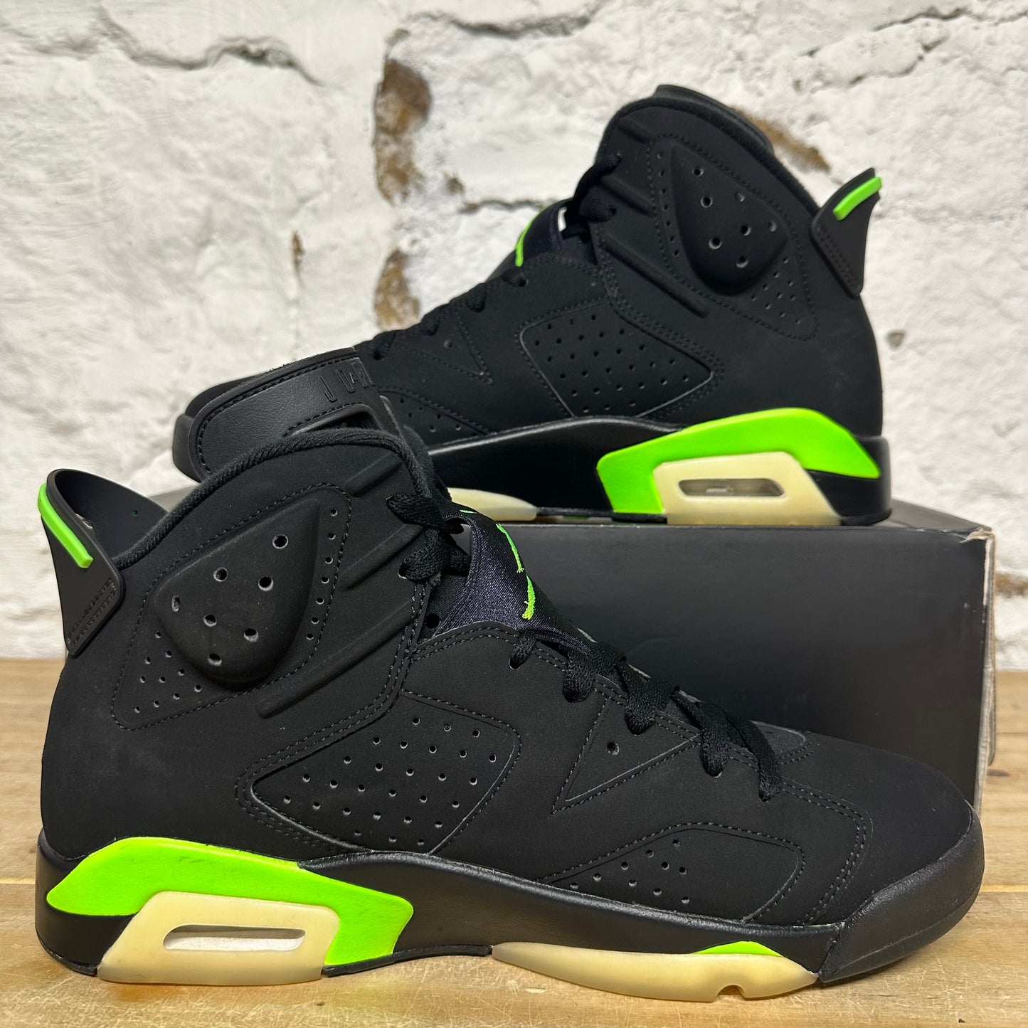 Air Jordan 6 Electric Green Sz 10