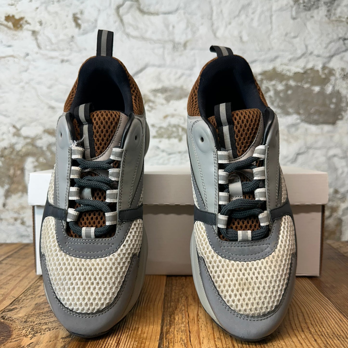 Dior B22 Brown Grey White Sneaker Sz 6.5 (39)