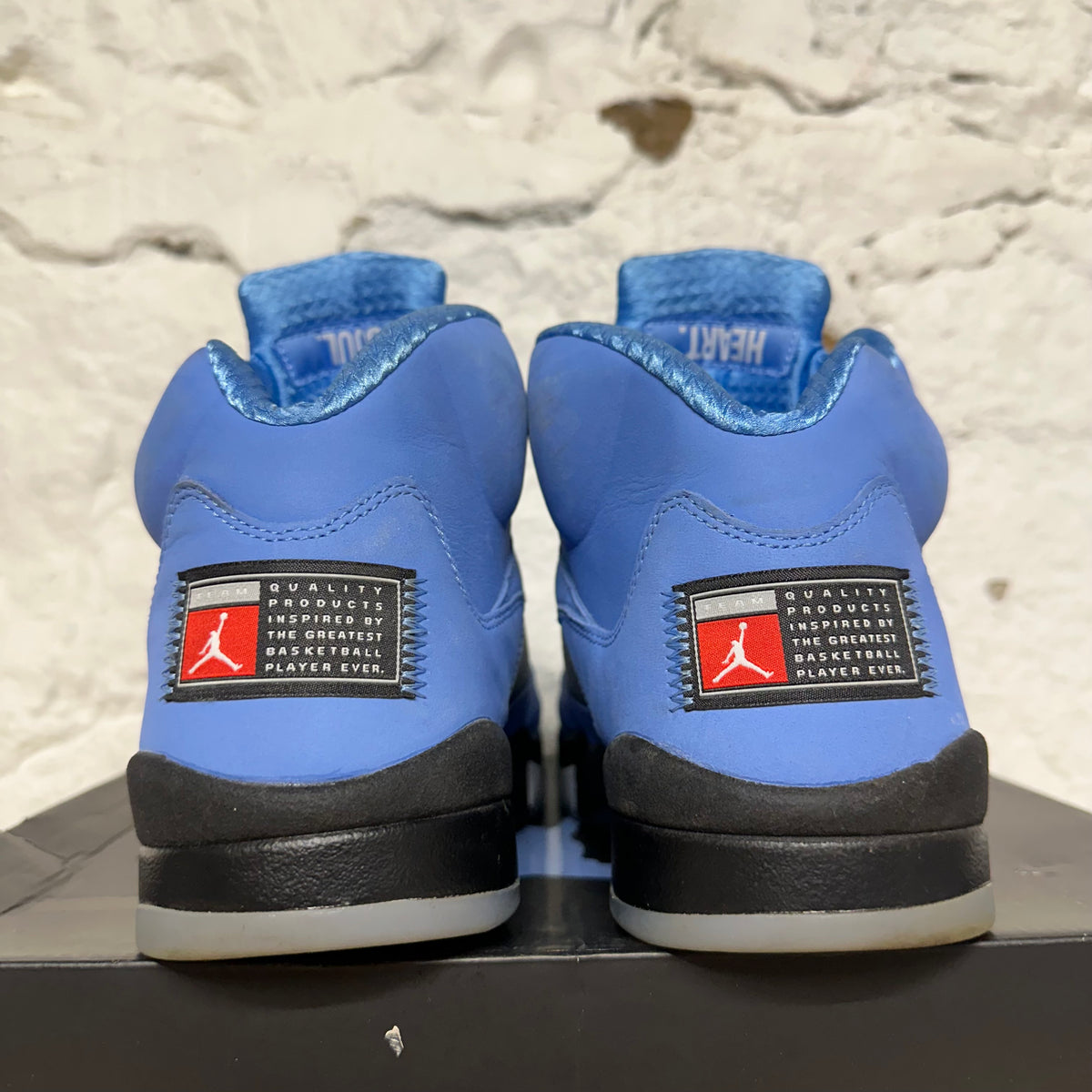 Air Jordan 5 University Blue Sz 11.5