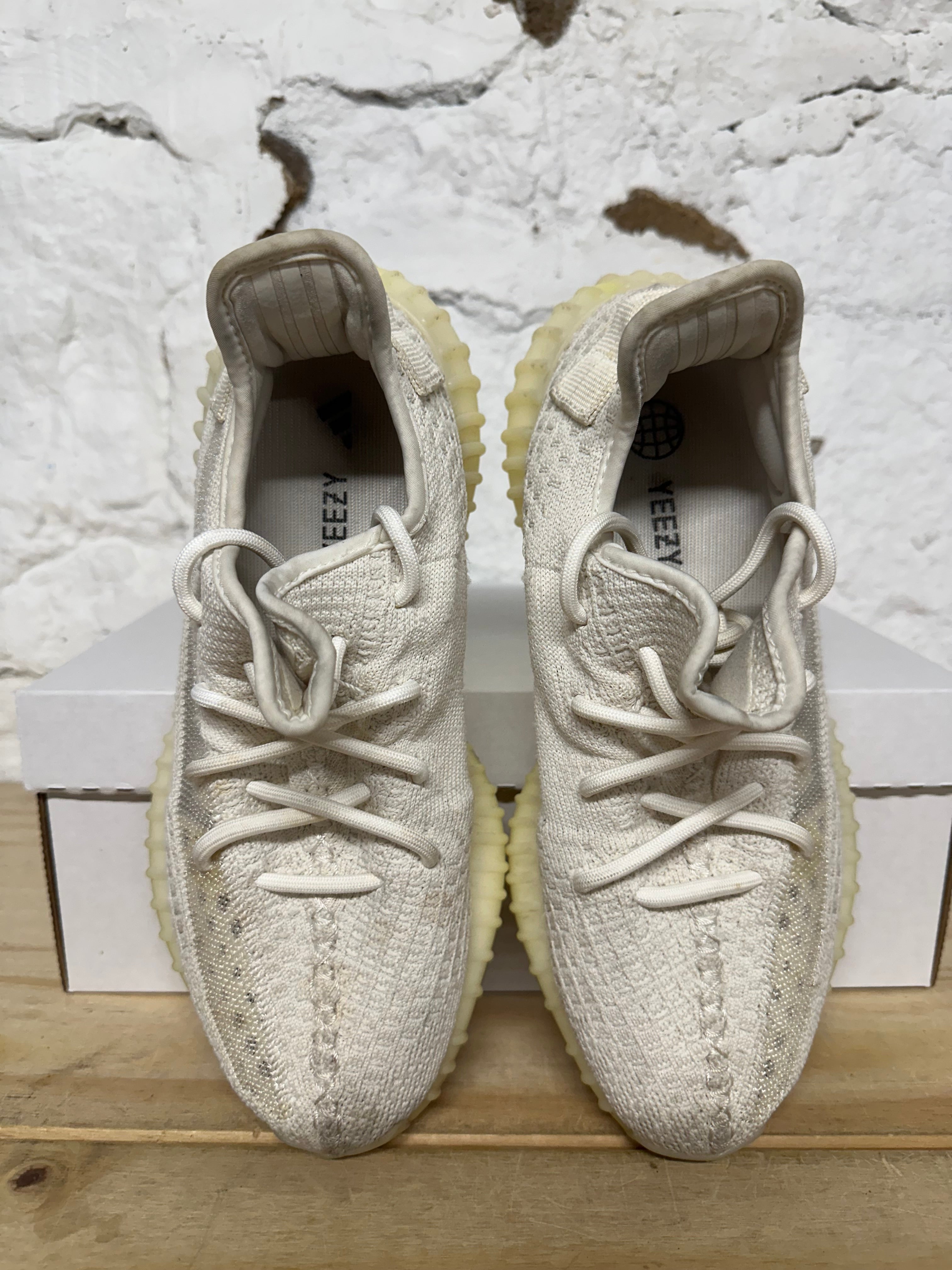 Yeezy 350 V2 Bone Sz 7.5 – The Gallery Online