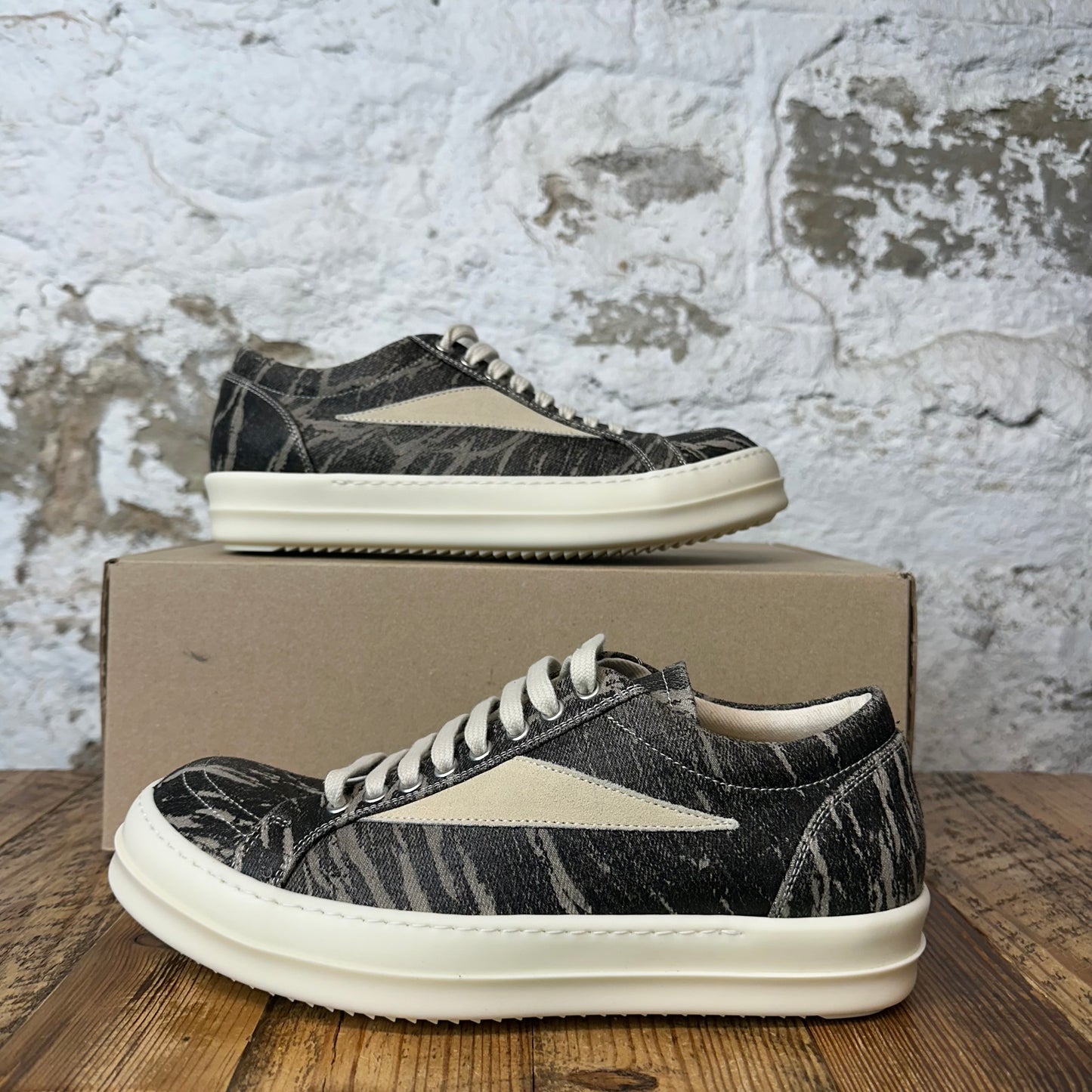 Rick Owens Vintage Black Wash Milk Sneaker DS