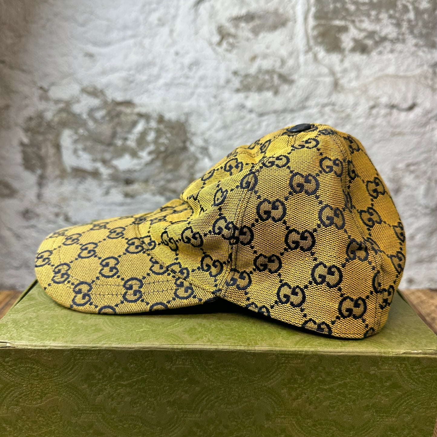 Gucci Black GG Monogram Yellow Hat Sz S W/ Box