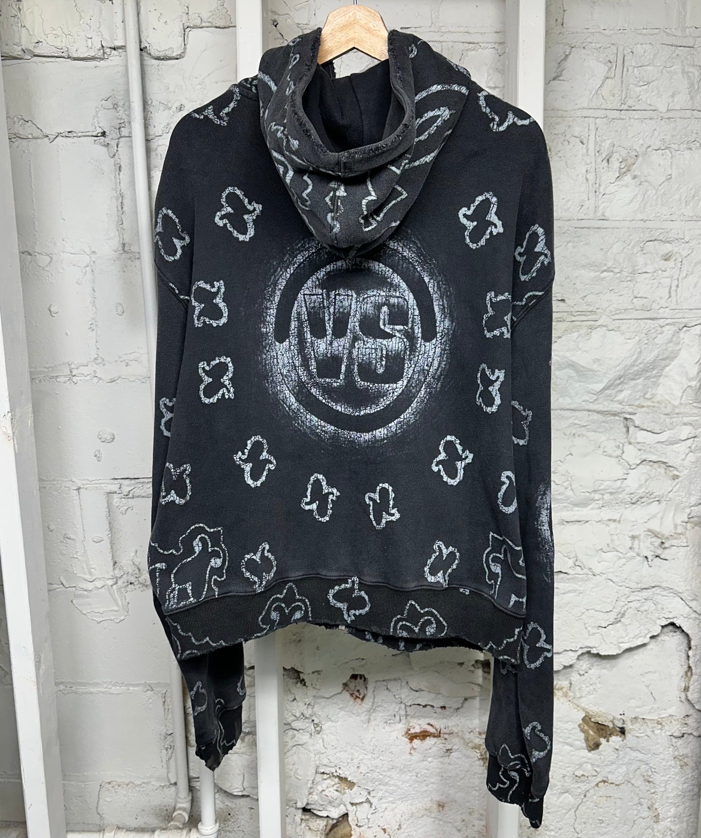 Vale Black Paisley Zip Up Hoodie Sz L