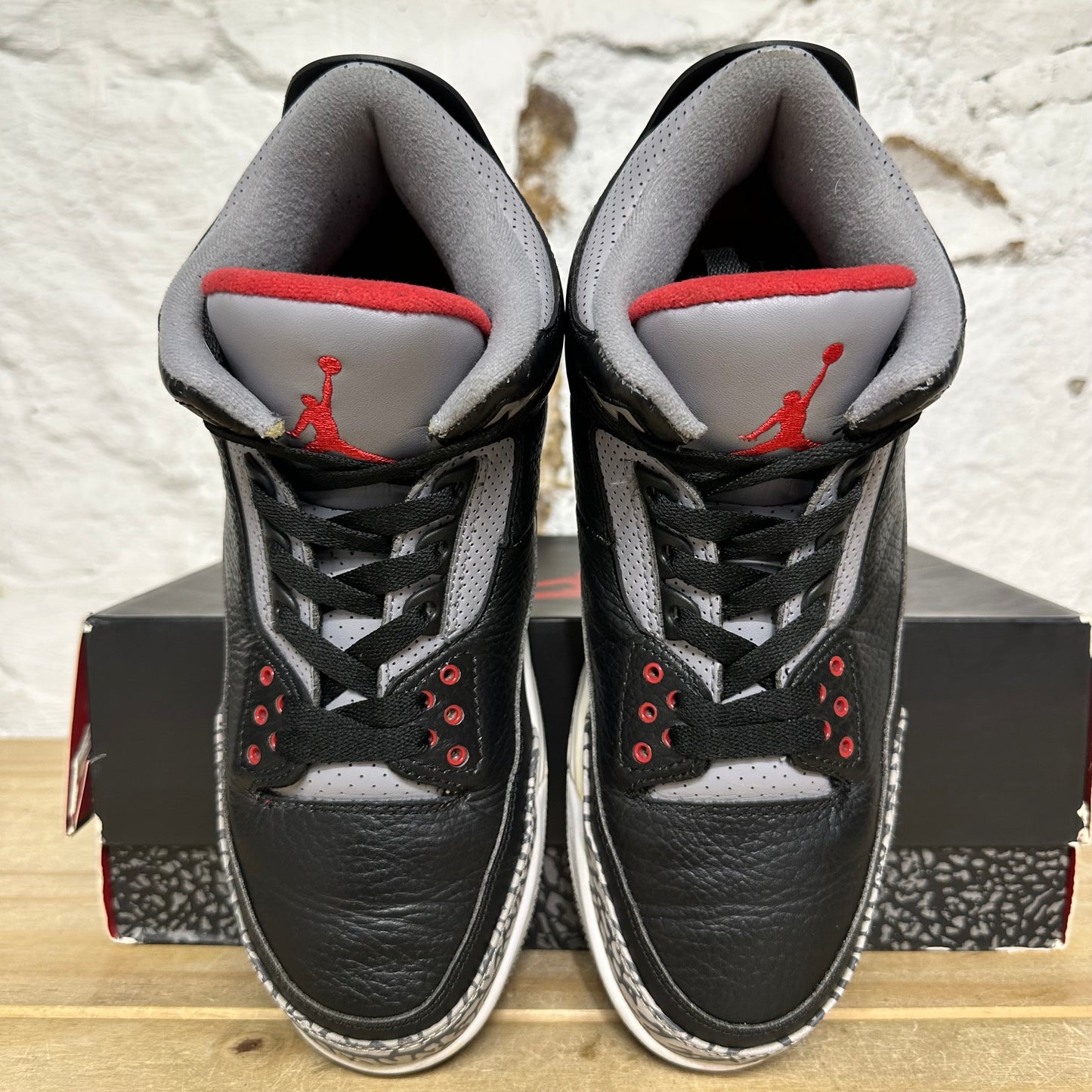 Air Jordan 3 Black Cement (2018) Sz 9