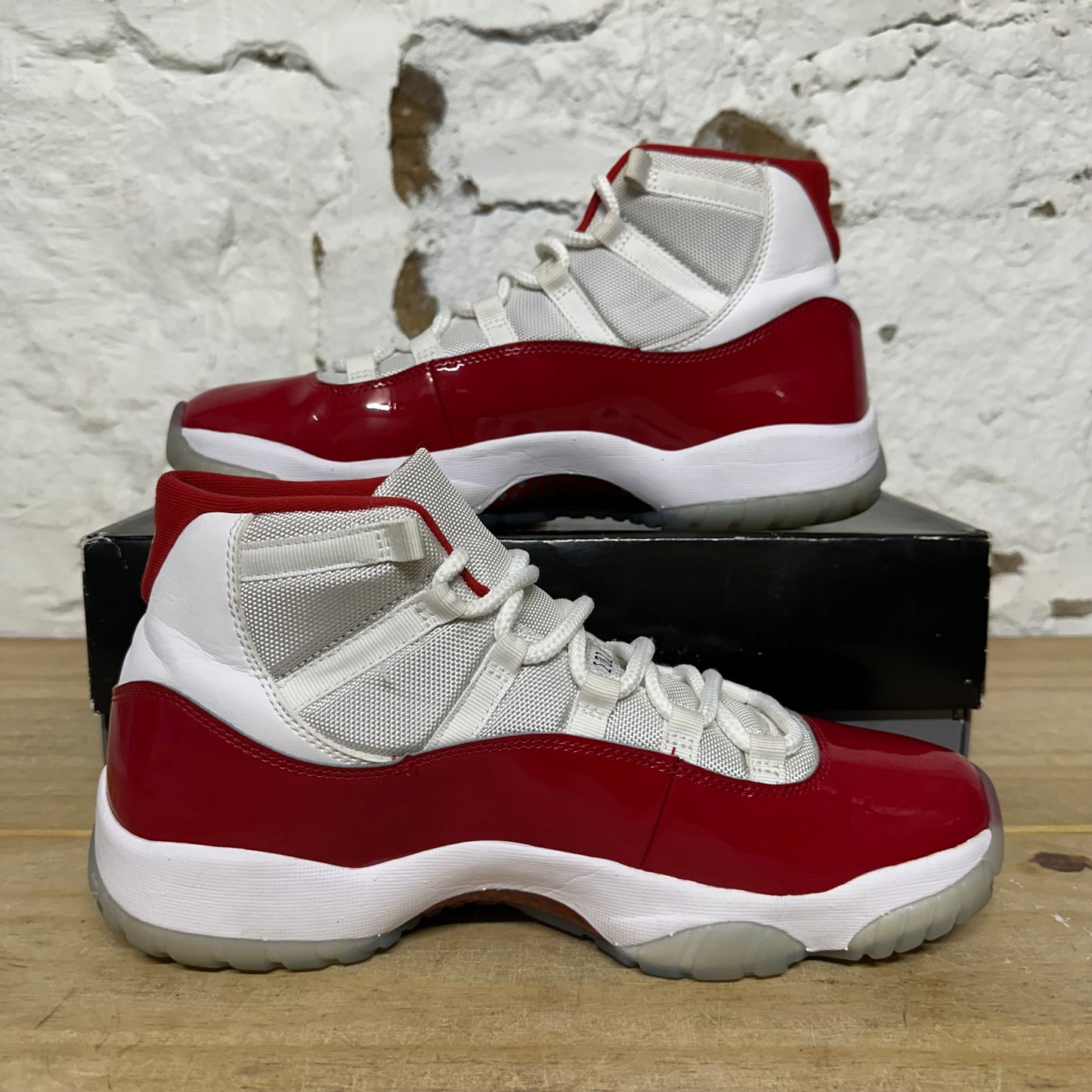 Air Jordan 11 High Cherry (2022) Sz 11