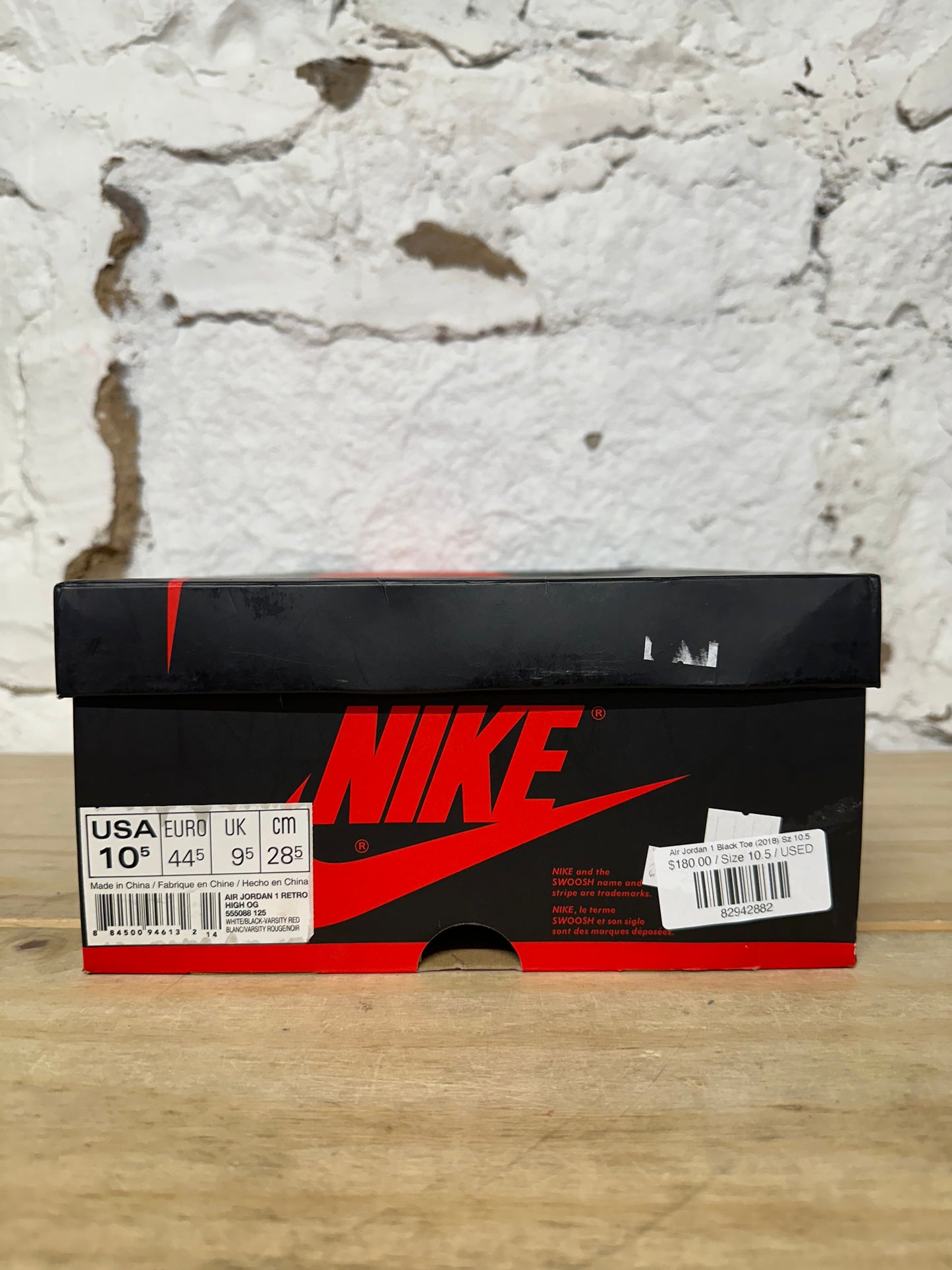 Air Jordan 1 Black Toe (2018) Sz 10.5