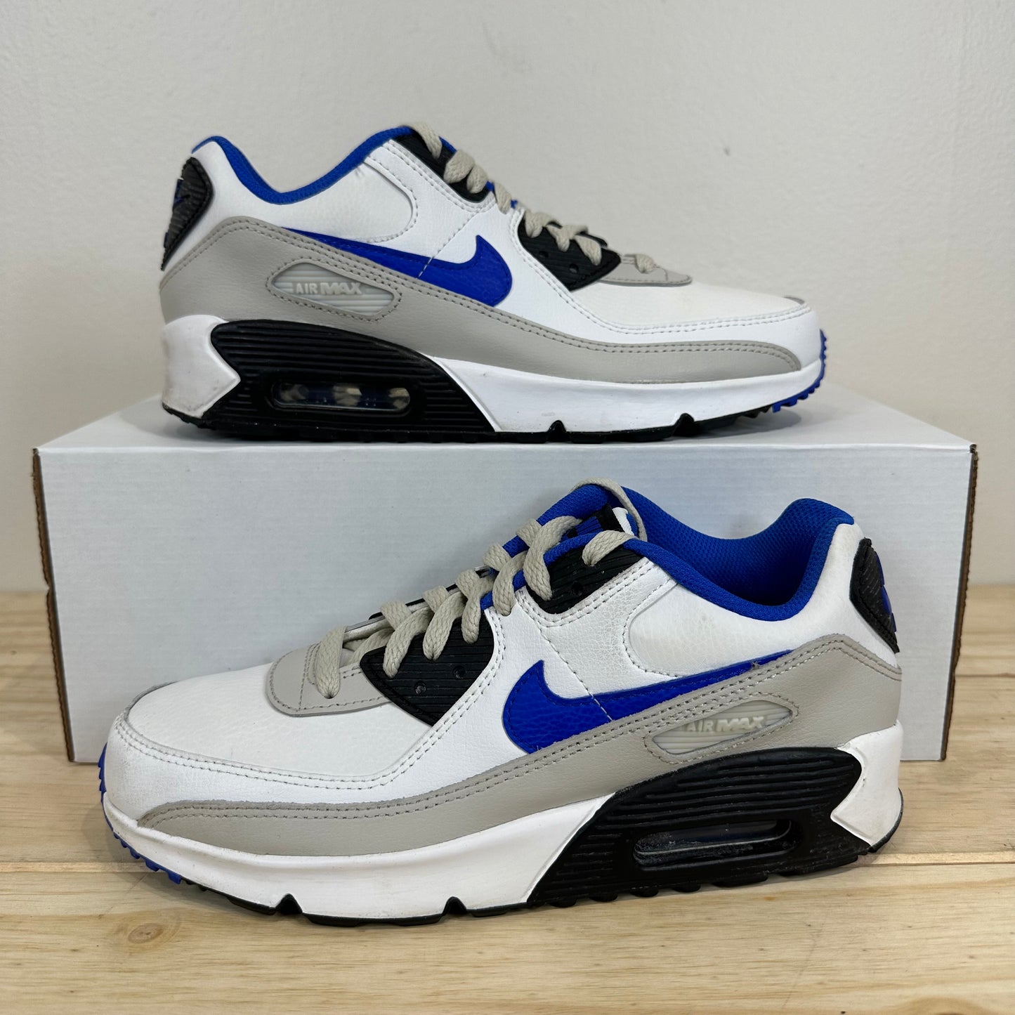 Air Max 90 White Royal Sz 7Y