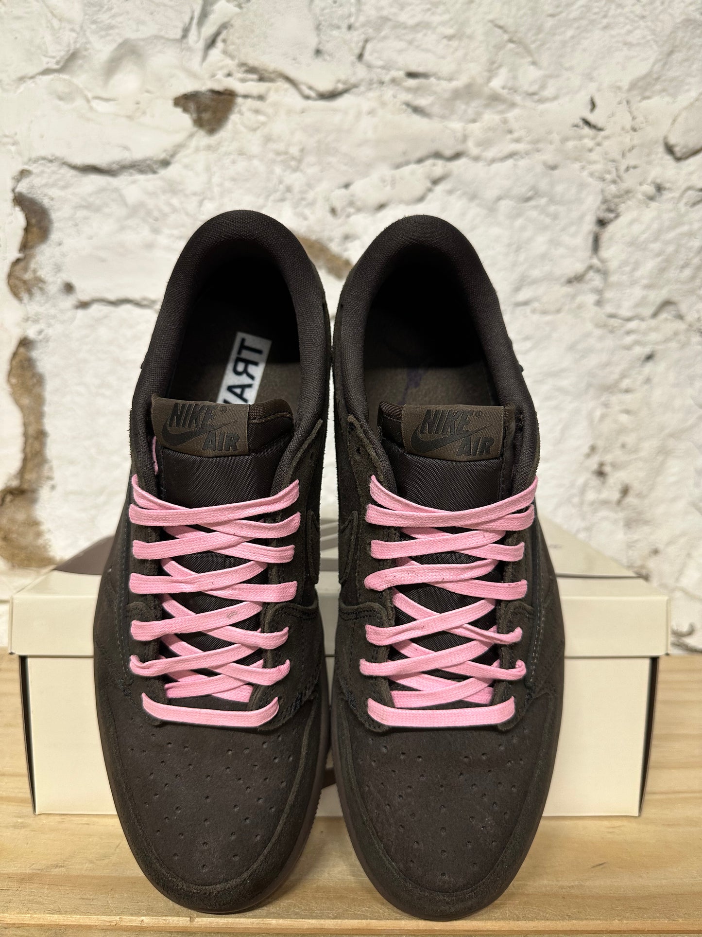 Air Jordan 1 Low Travis Scott Velvet Brown Sz 9