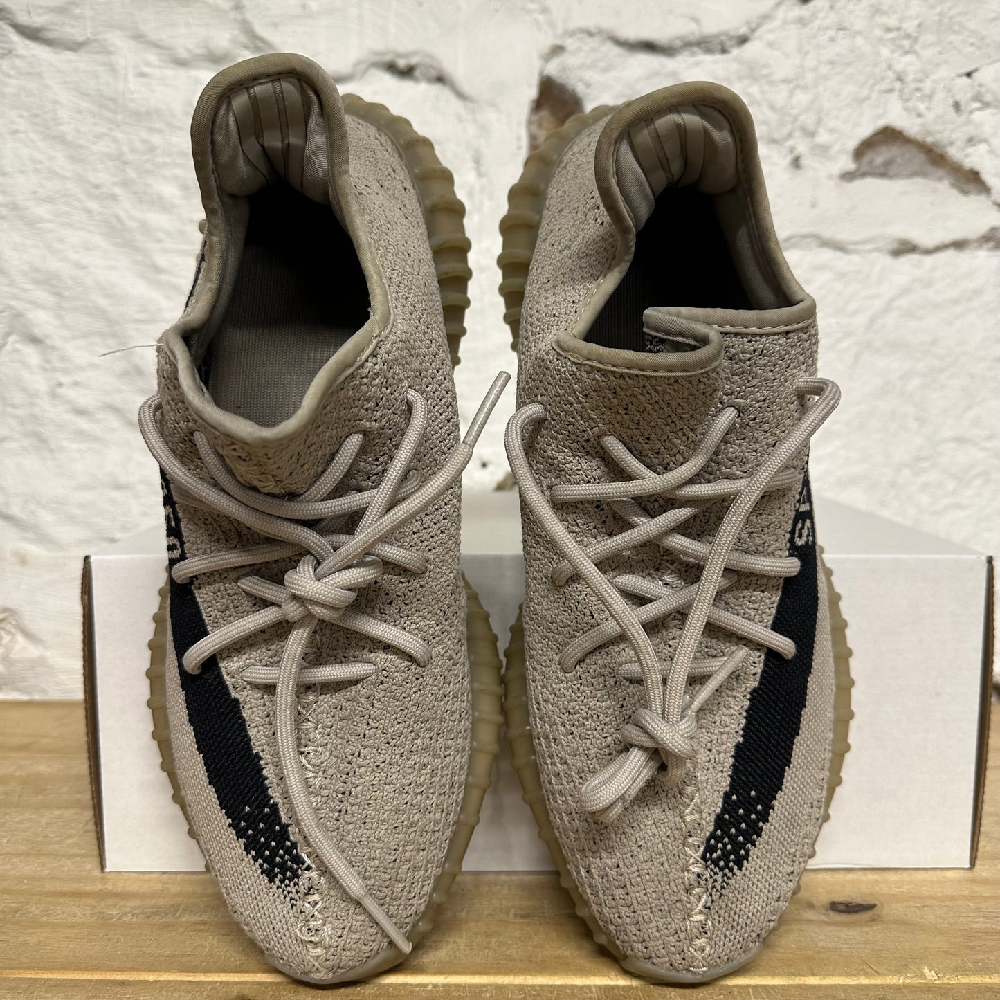 Yeezy 350 V2 Slate Sz 10