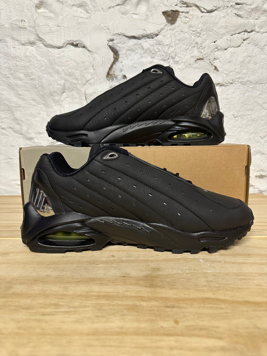 Nike Hot Step Air Terra Drake Nocta Triple Black Sz 12 DS