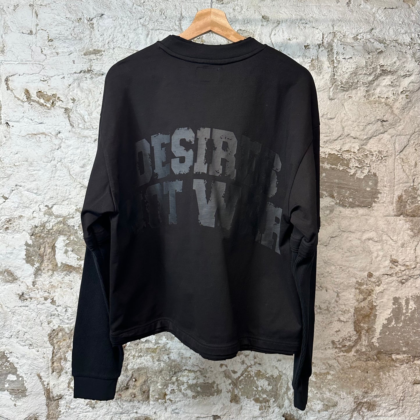 Bottega Desires War Thermal L/s Black Sz M