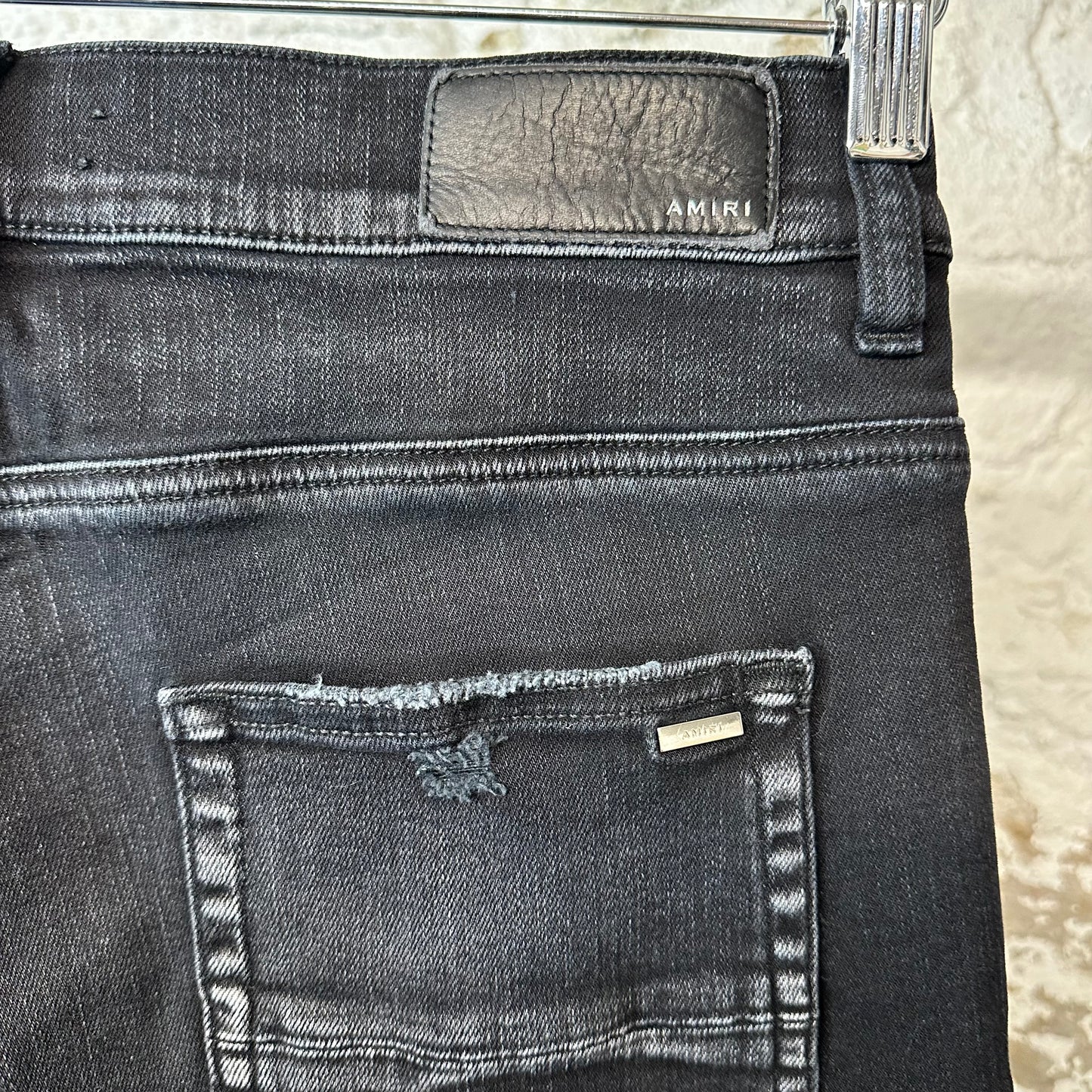 Amiri MX1 Camo Patch Black Denim Jeans Sz 33