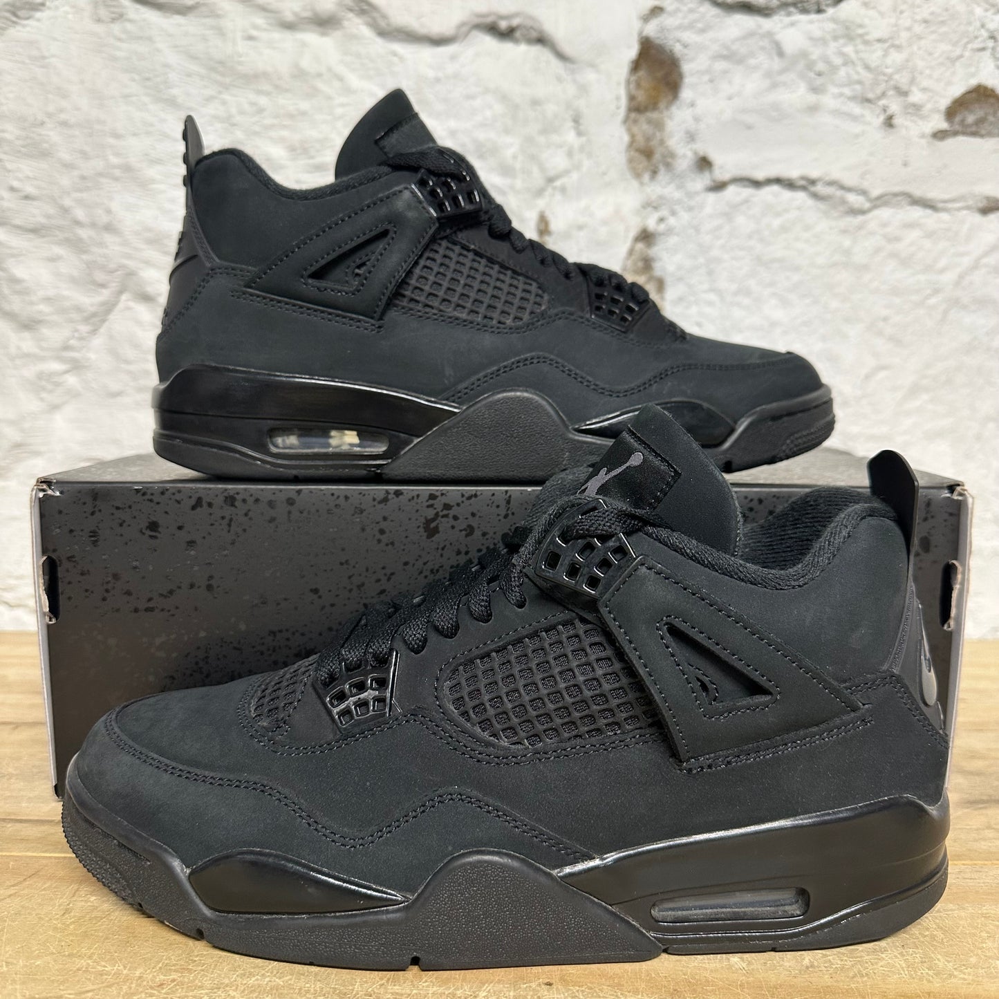 Air Jordan 4 Black Cat Sz 9.5