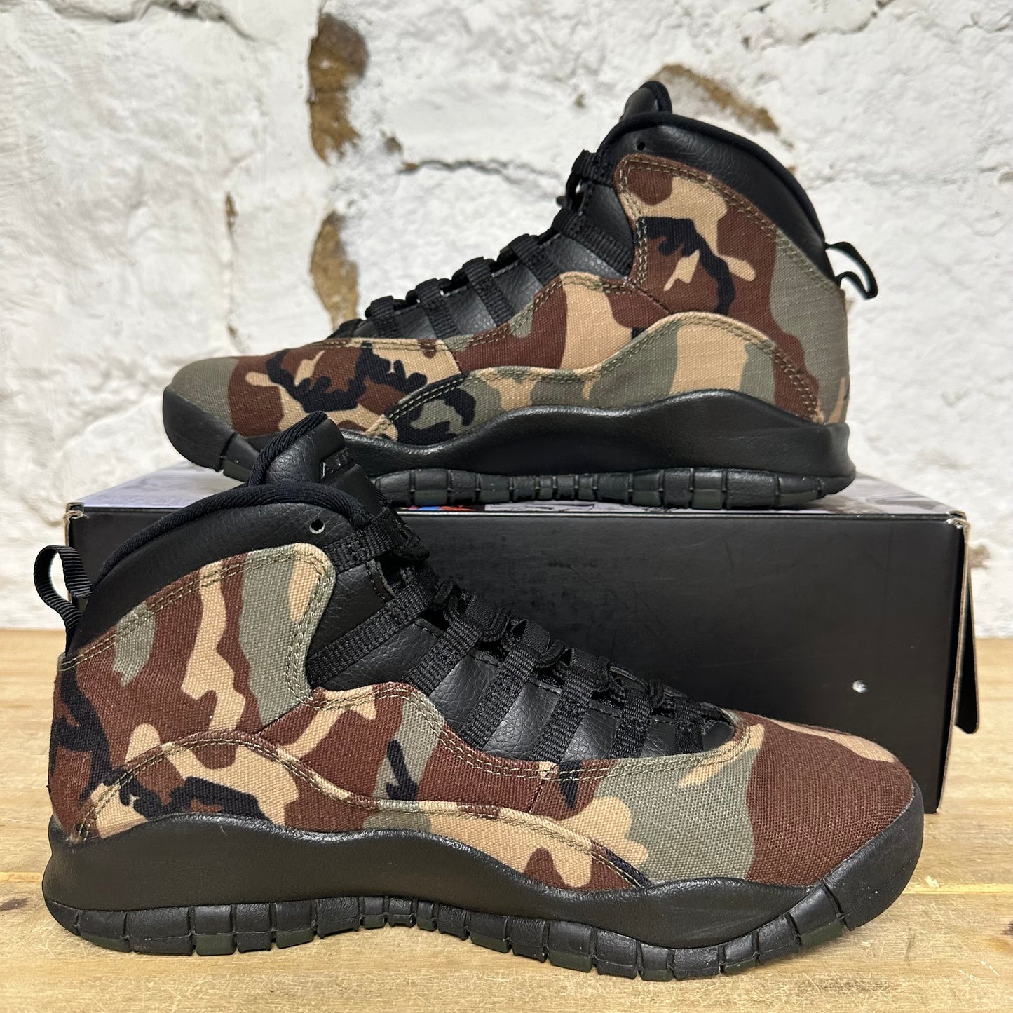 Air Jordan 10 Woodland Camo Sz 8.5