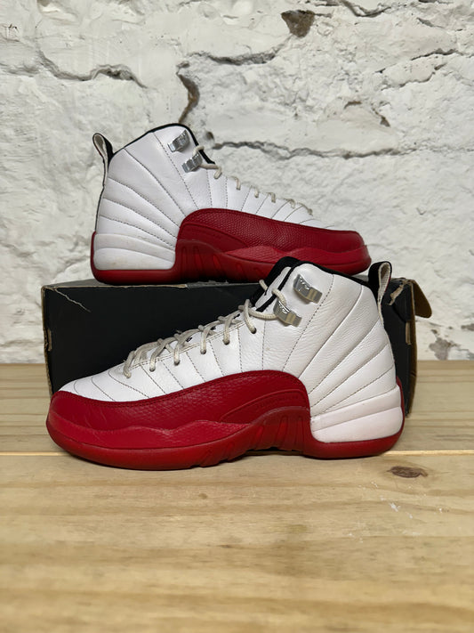 Air Jordan 12 Cherry Sz 5.5Y
