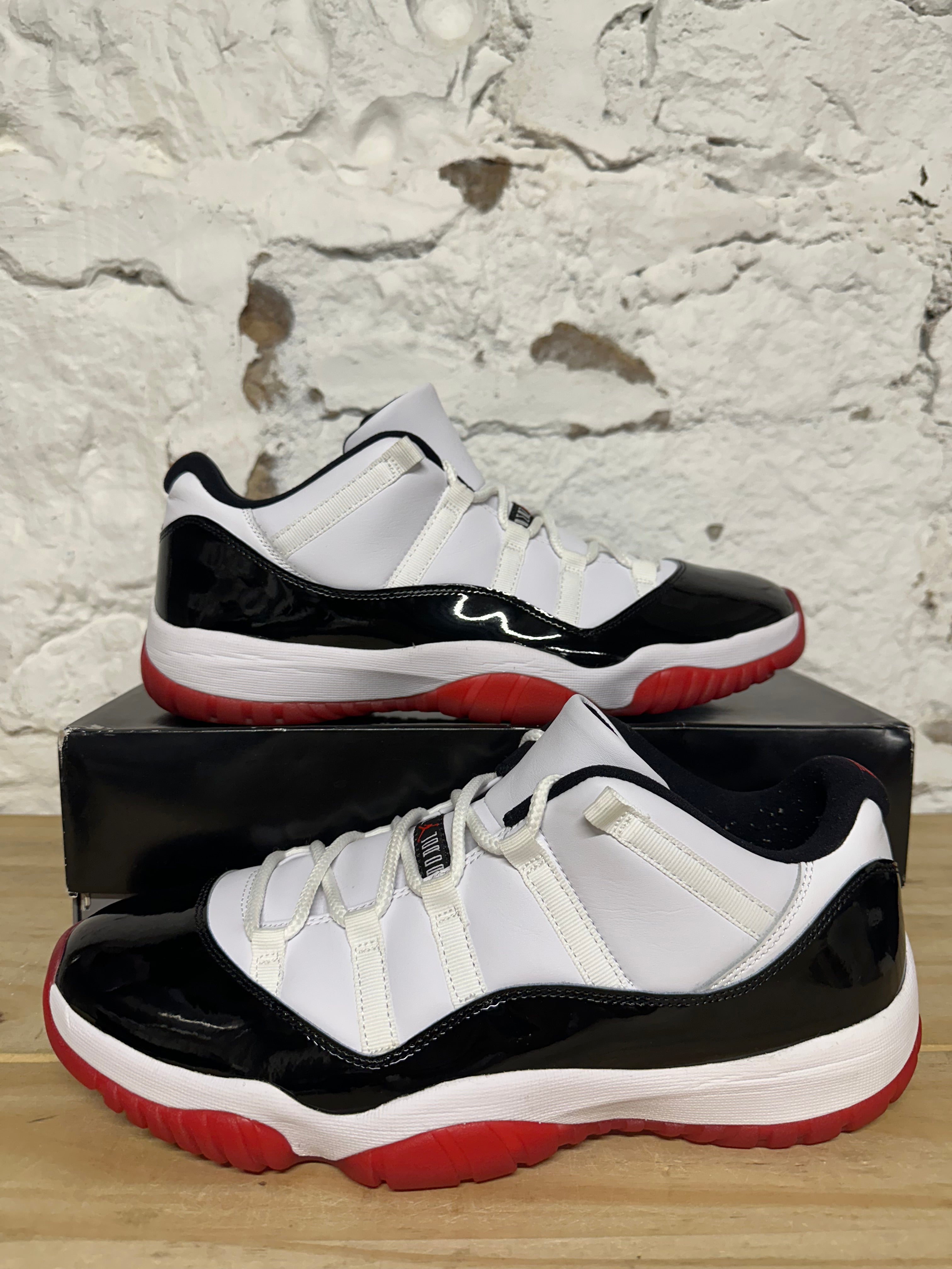 Air Jordan 11 Low Concord Bred Sz 13