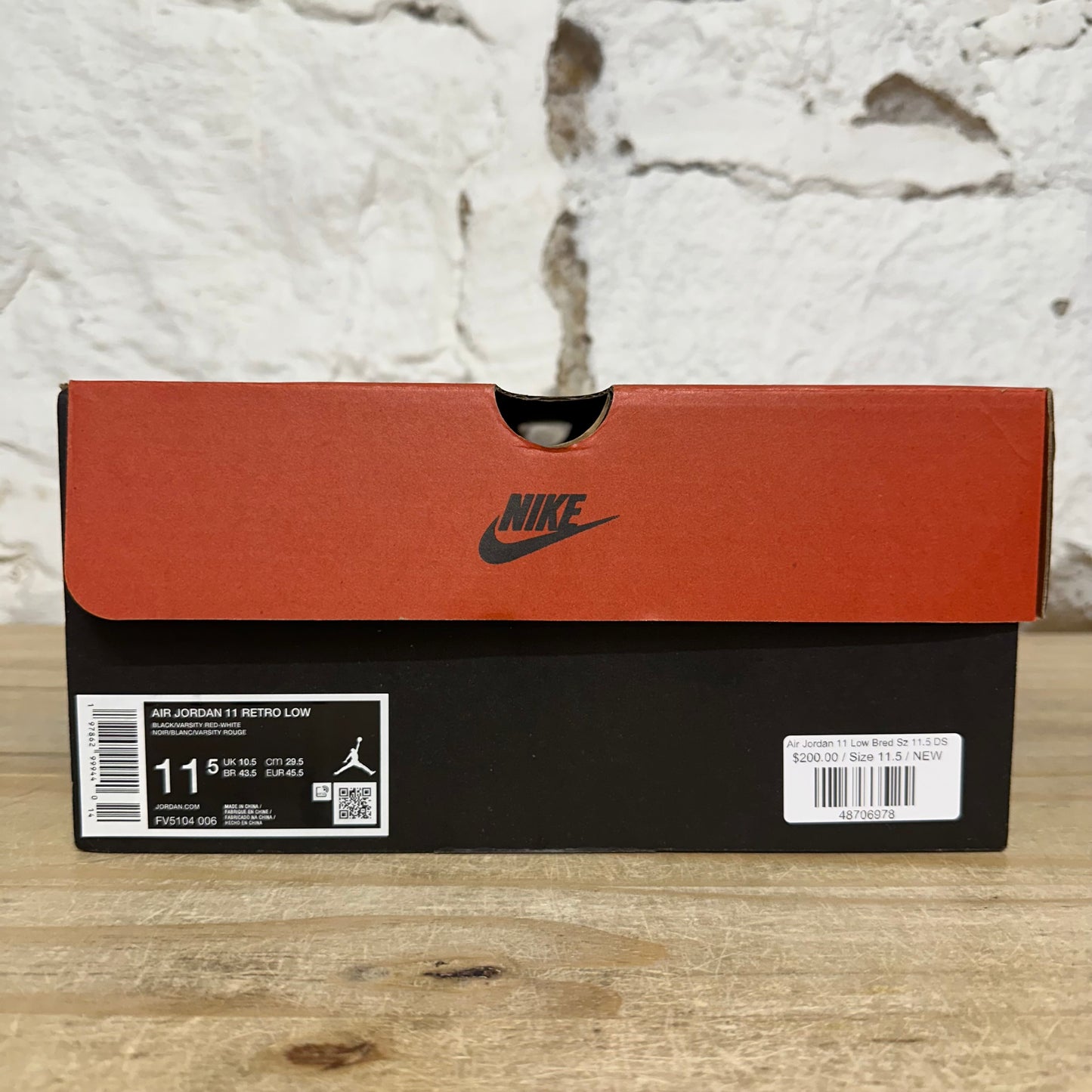Air Jordan 11 Low Bred Sz 11.5 DS