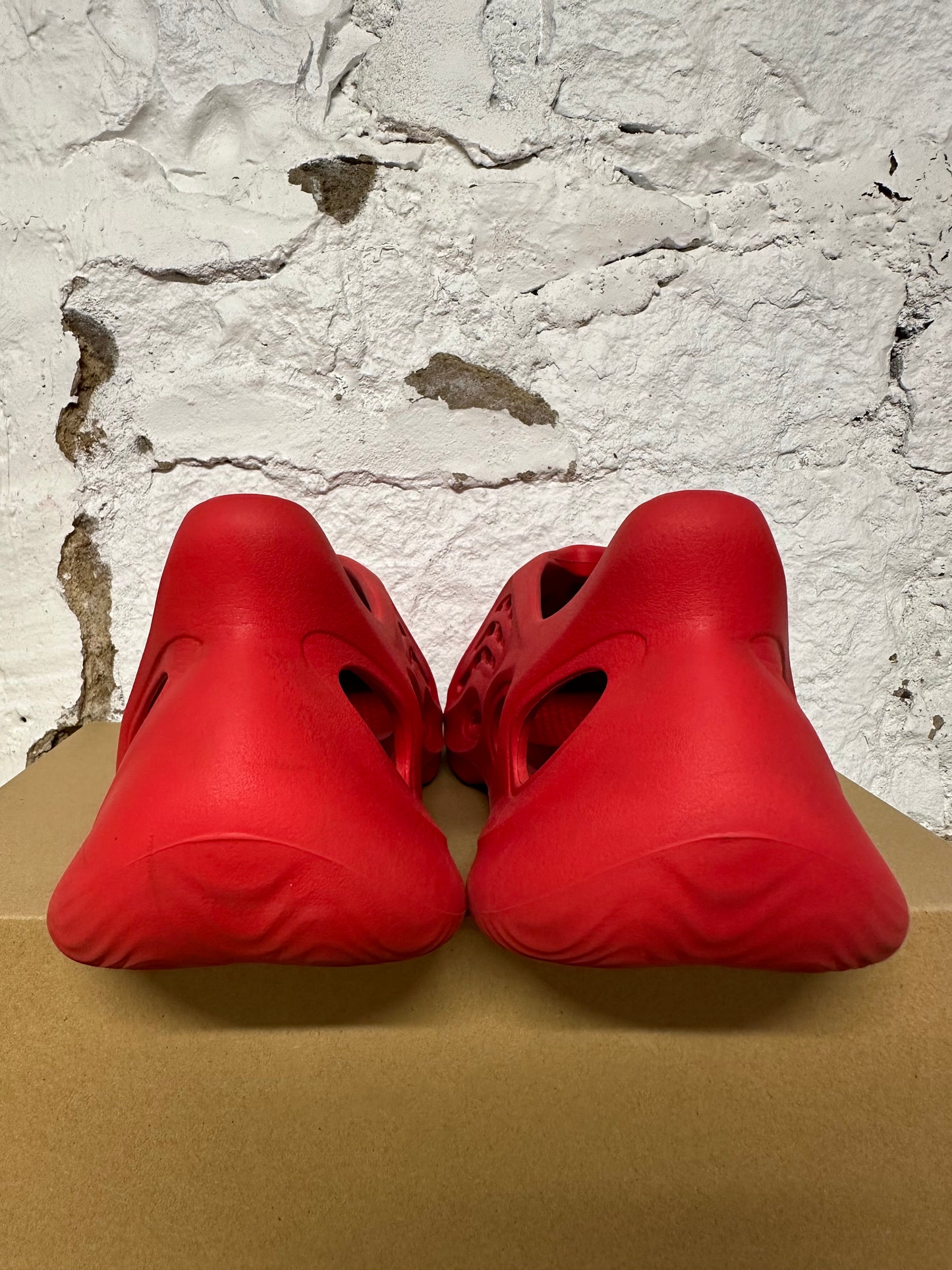 Yeezy Foam Runner Vermilion Sz 13